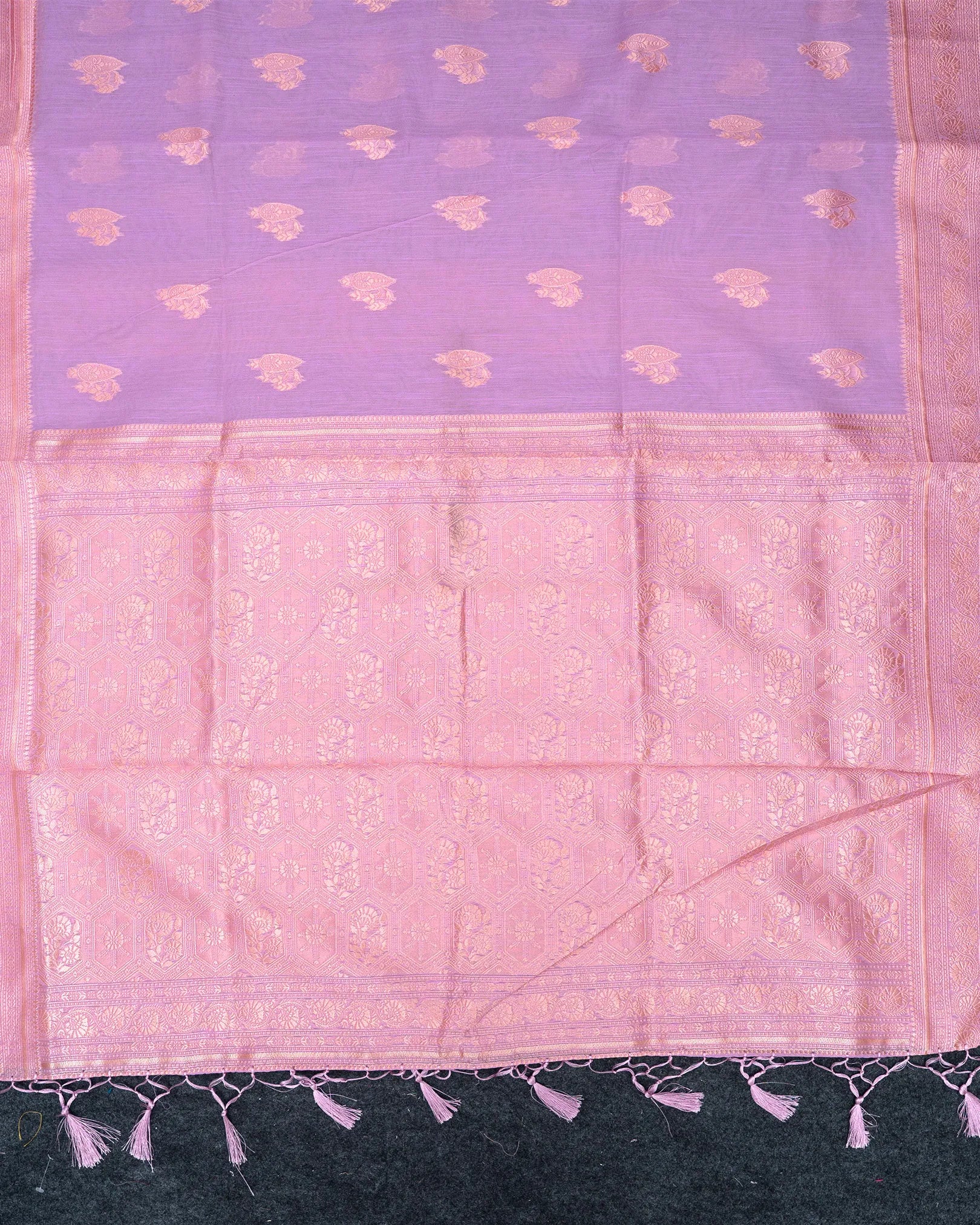 SC3204 - Linen Gold Butta