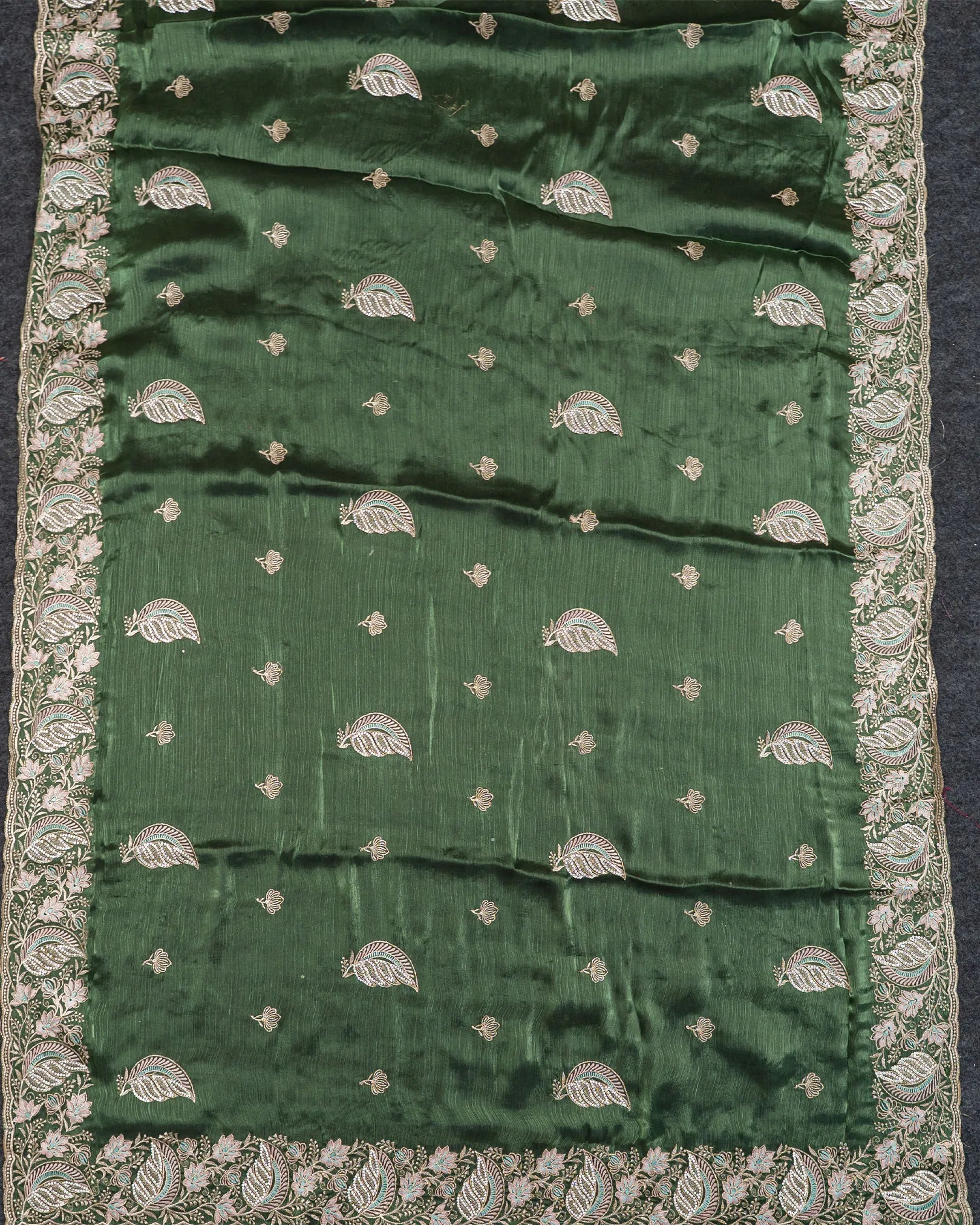 SC3549 - Fendy With Premium Embroidery And Jharkhand Stone Work