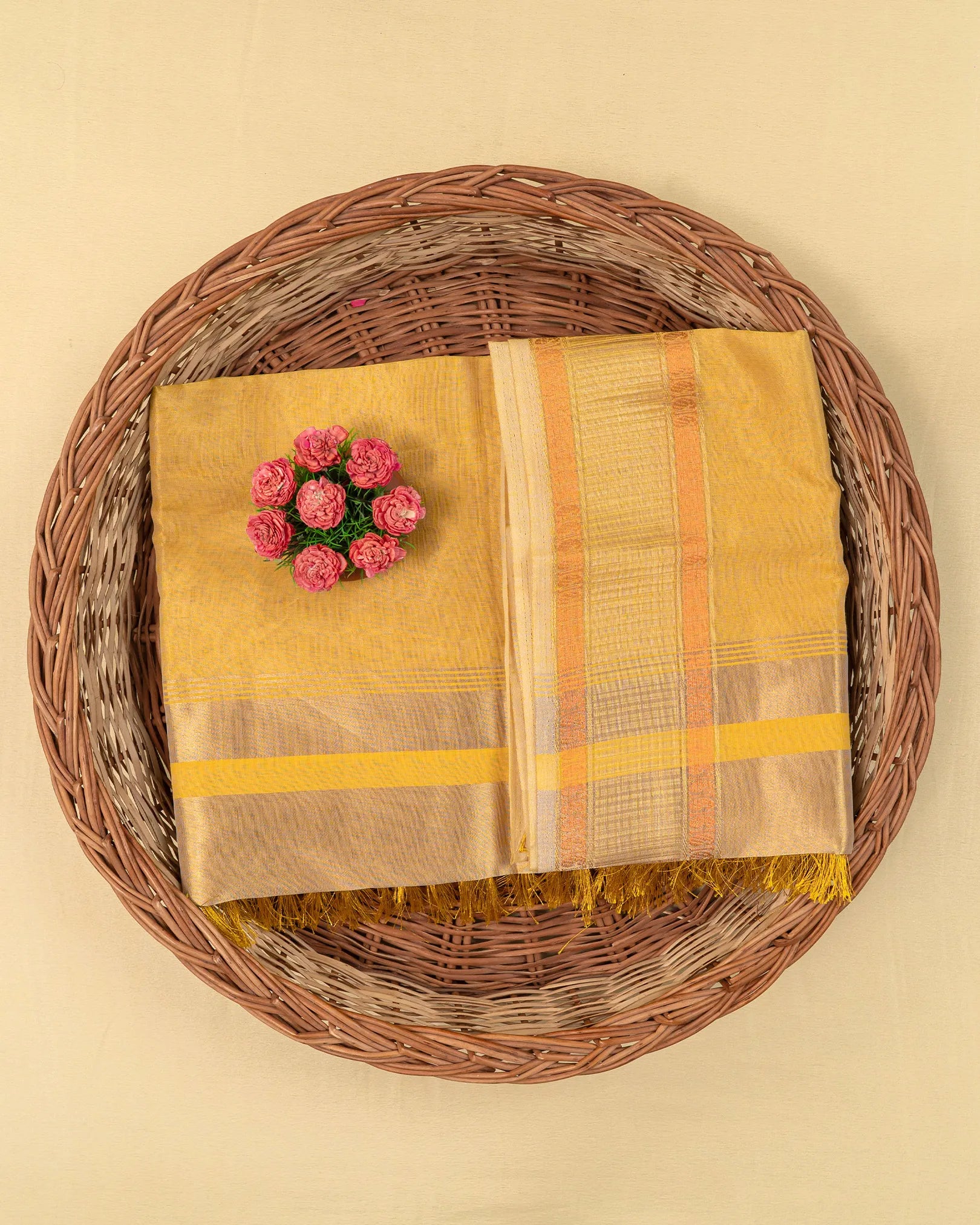 SC3024 - Plain Tissue Saree