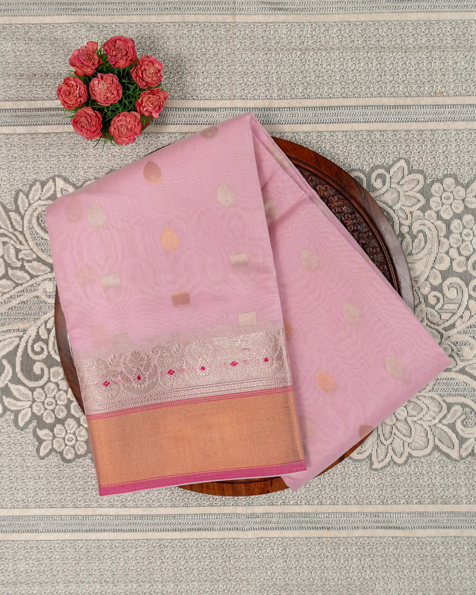 SC2880 - Linen Cotton With Copper And Gold Zari