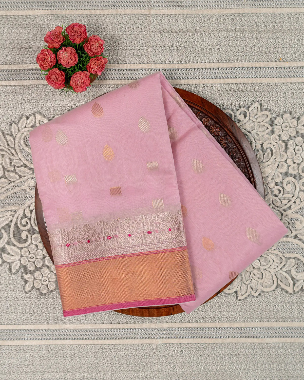 SC2880 - Linen Cotton With Copper And Gold Zari