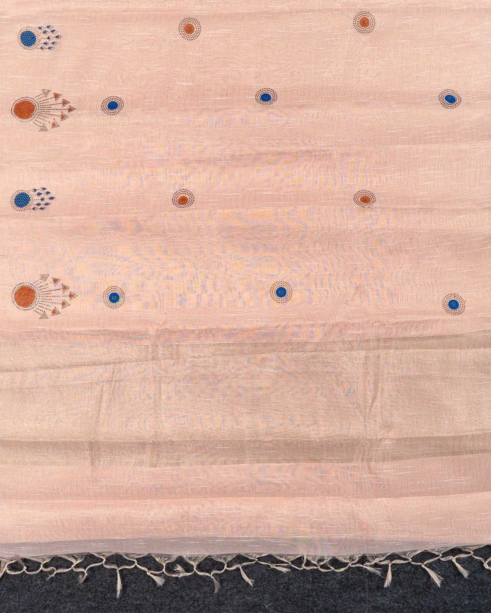 SC3412 - Linen Saree With Multi Stone