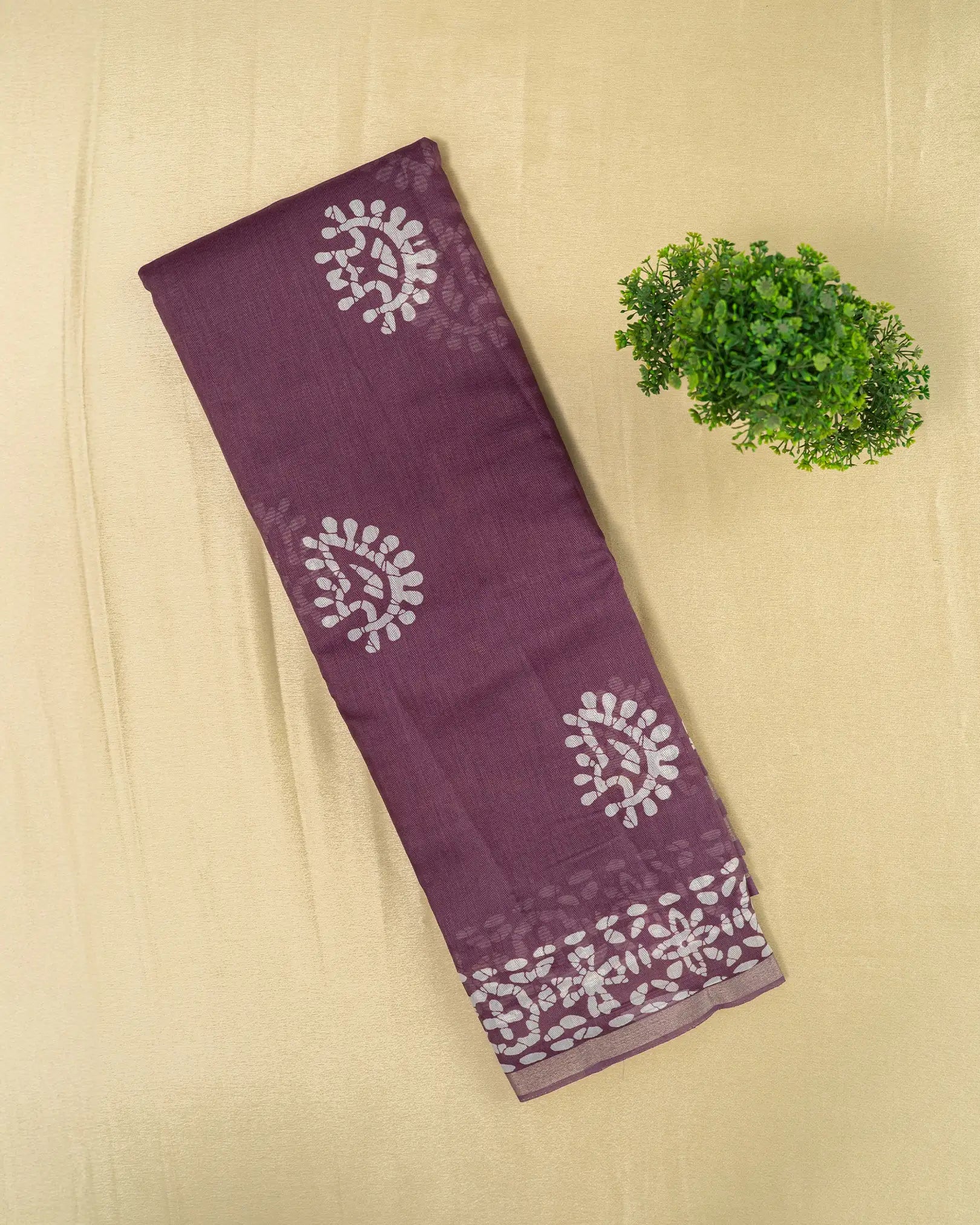 SC1519 - Tussar Silk Saree With Bandhani Print
