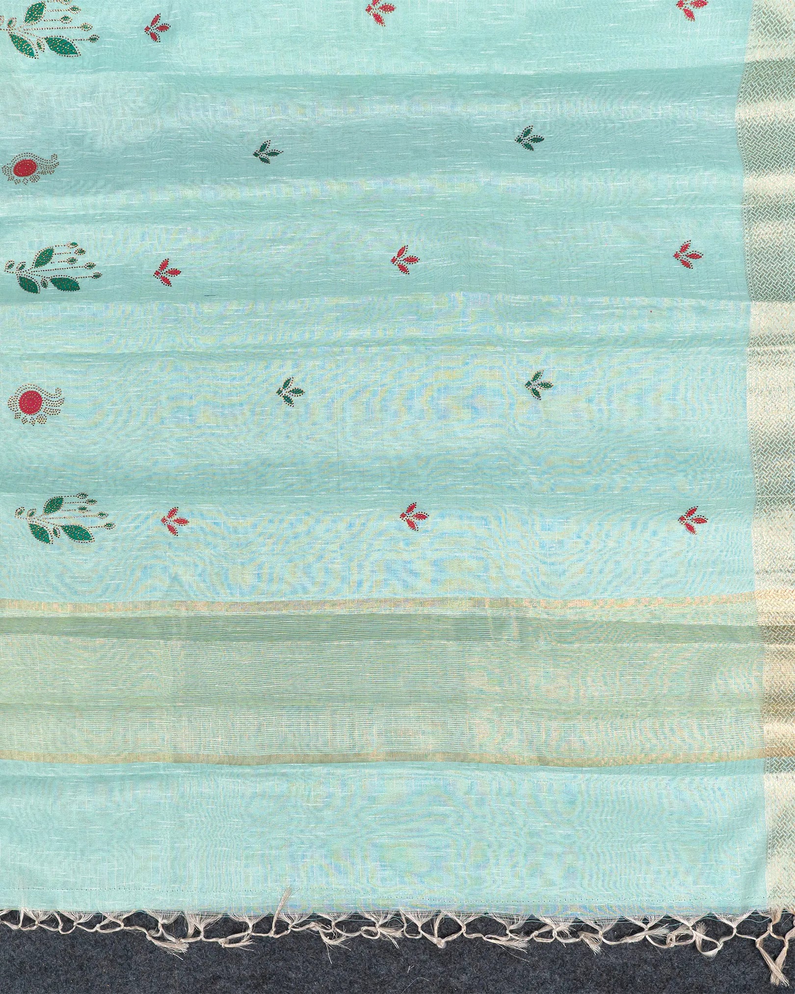 SC3412 - Linen Saree With Multi Stone