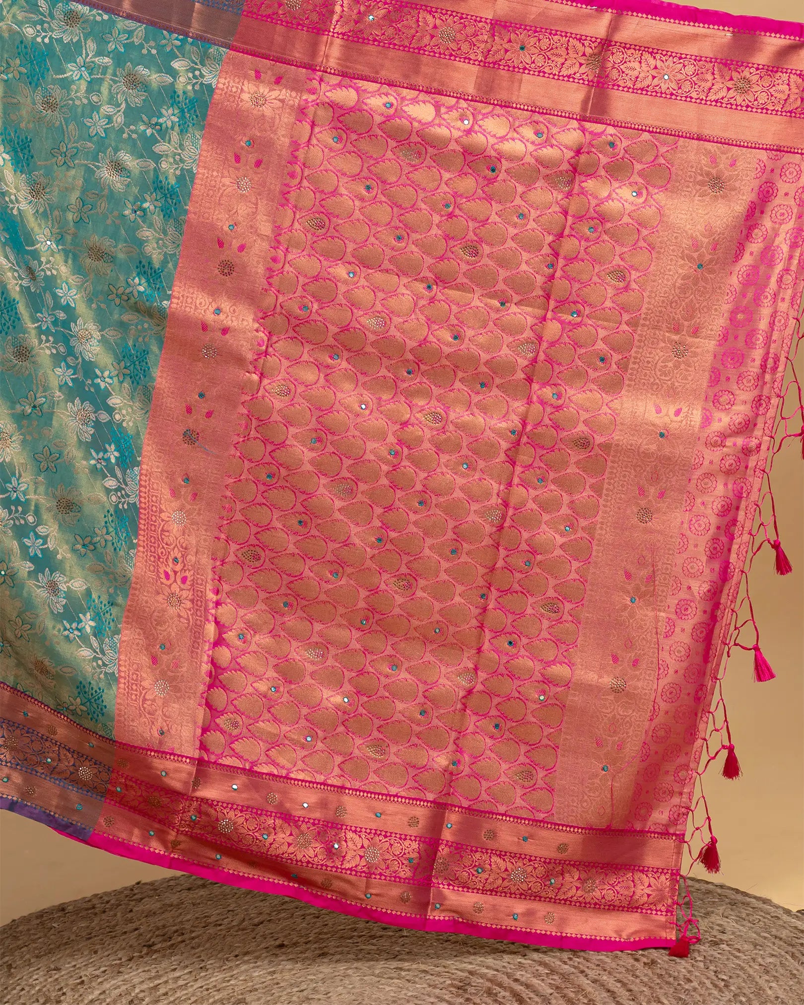 SC4361 - Tissue Saree Mirror With Stone