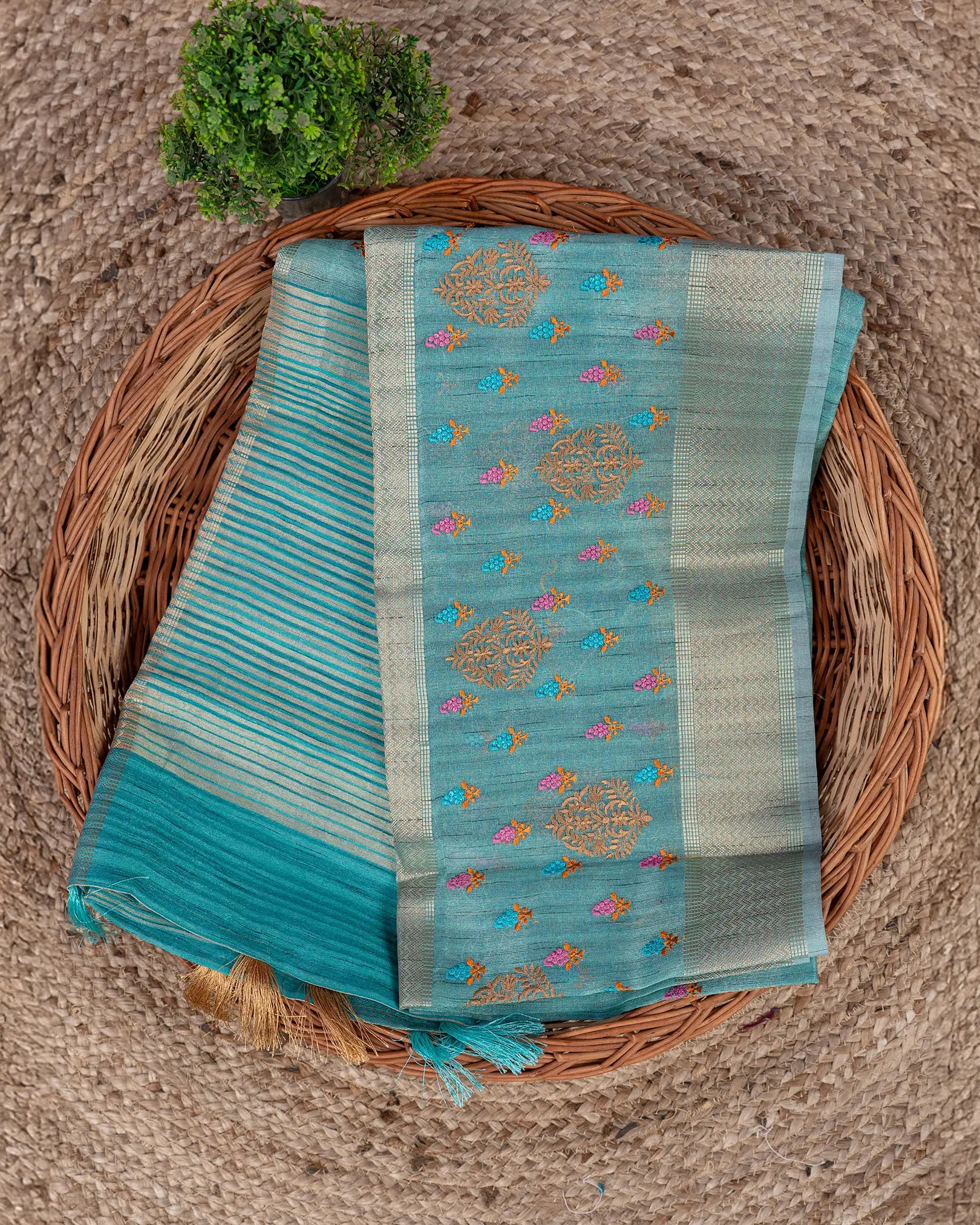 SC3119 - Linen Embroidery Saree with Meena Work