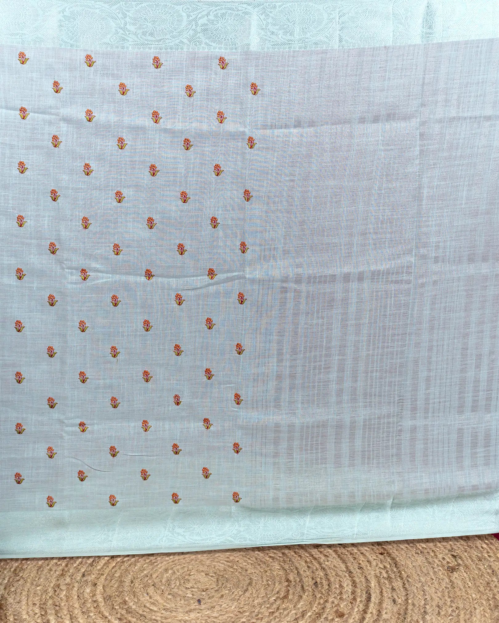 SC3084 - Linen Embroidery Meena Butta