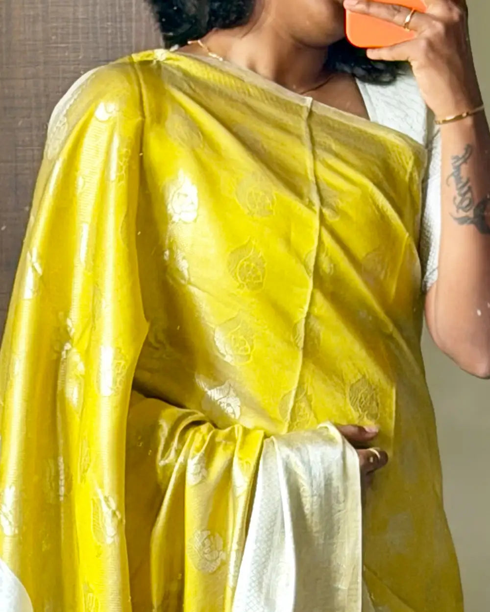 SC6917 - TISSUE SILK SAREE WITH SILVER WORK
