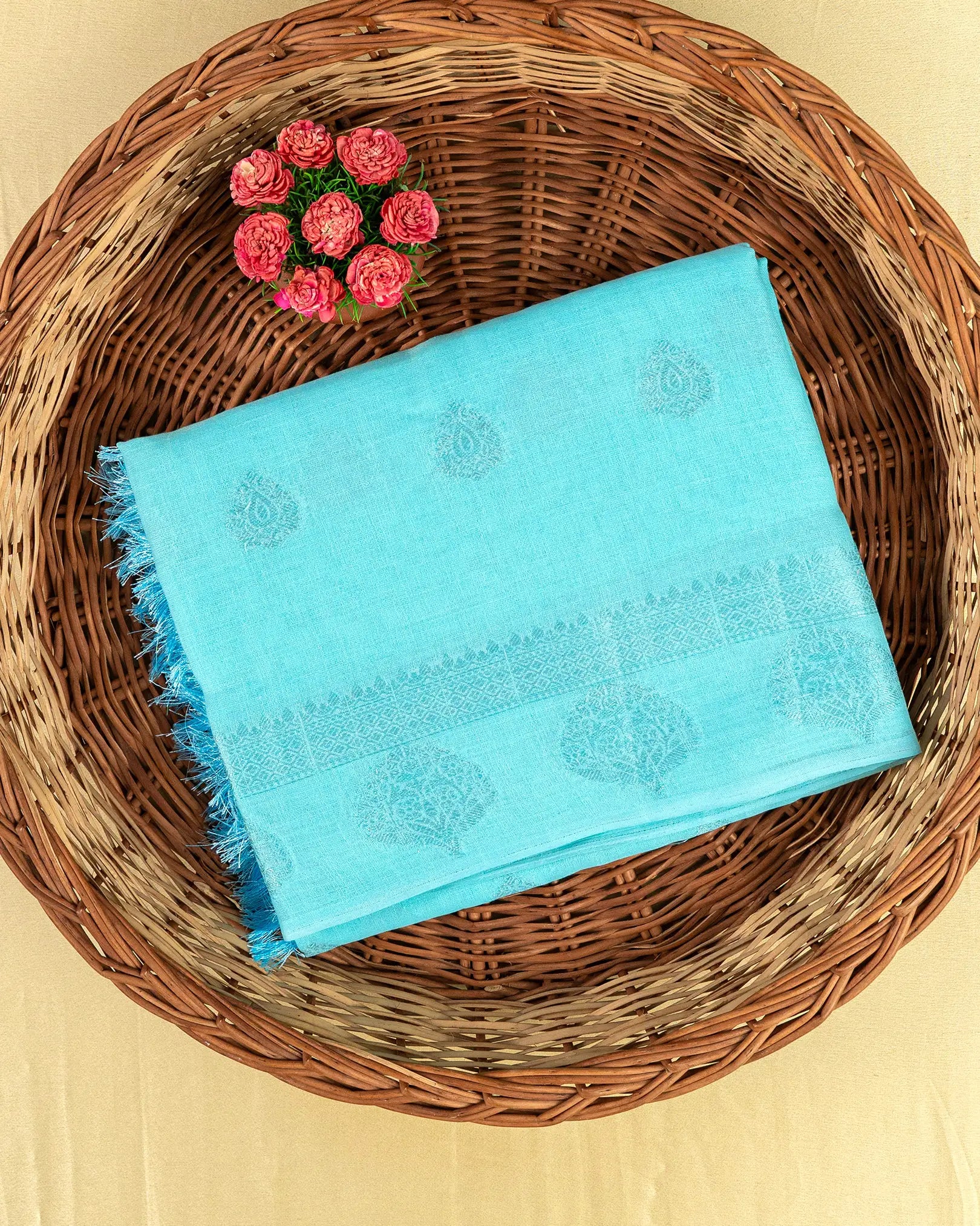 SC4362 - Linen Saree With Silver Butta