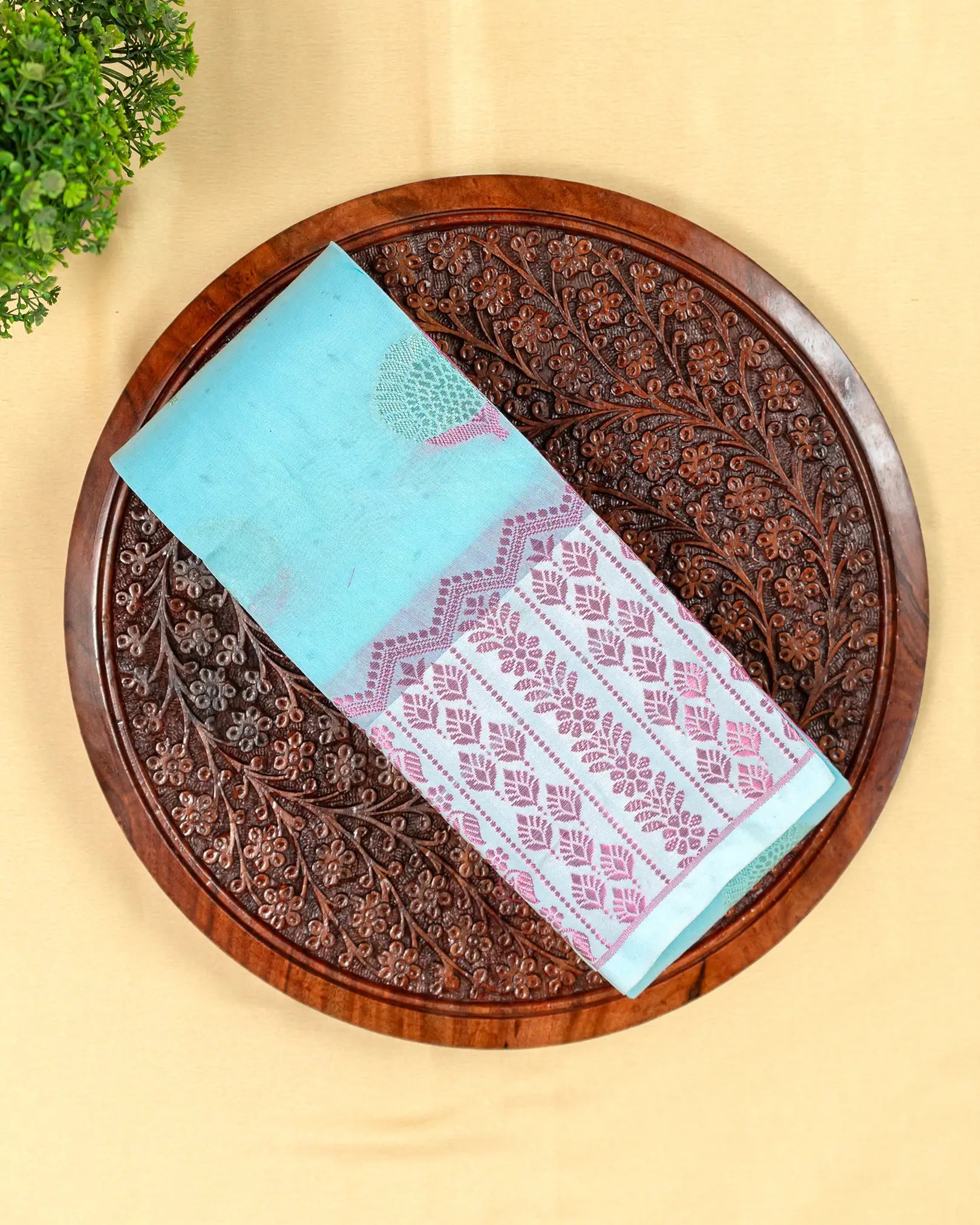 SC2980 - Silk Cotton With Pink And Self Zari