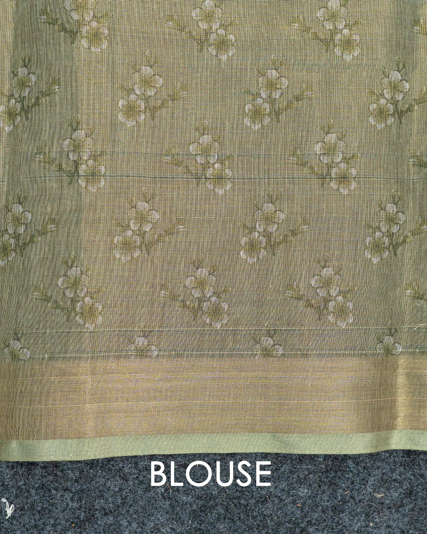 SC3149 - Tissue Saree With Foil Over The Body