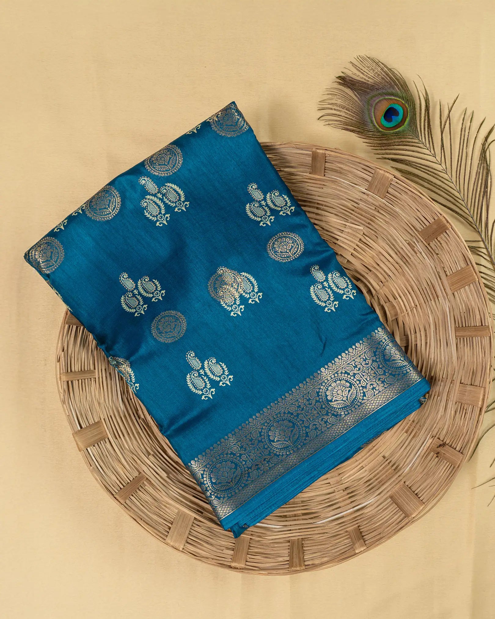 SC3657 - Dola Digital Print With Gold Border