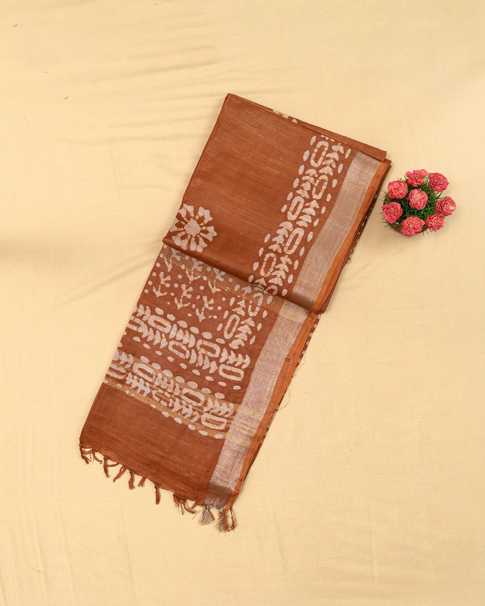 SC3875 - Raw Silk With Bandhini Print