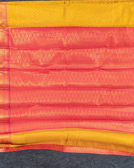 SC4368 - Ballotin With Jaquard Body