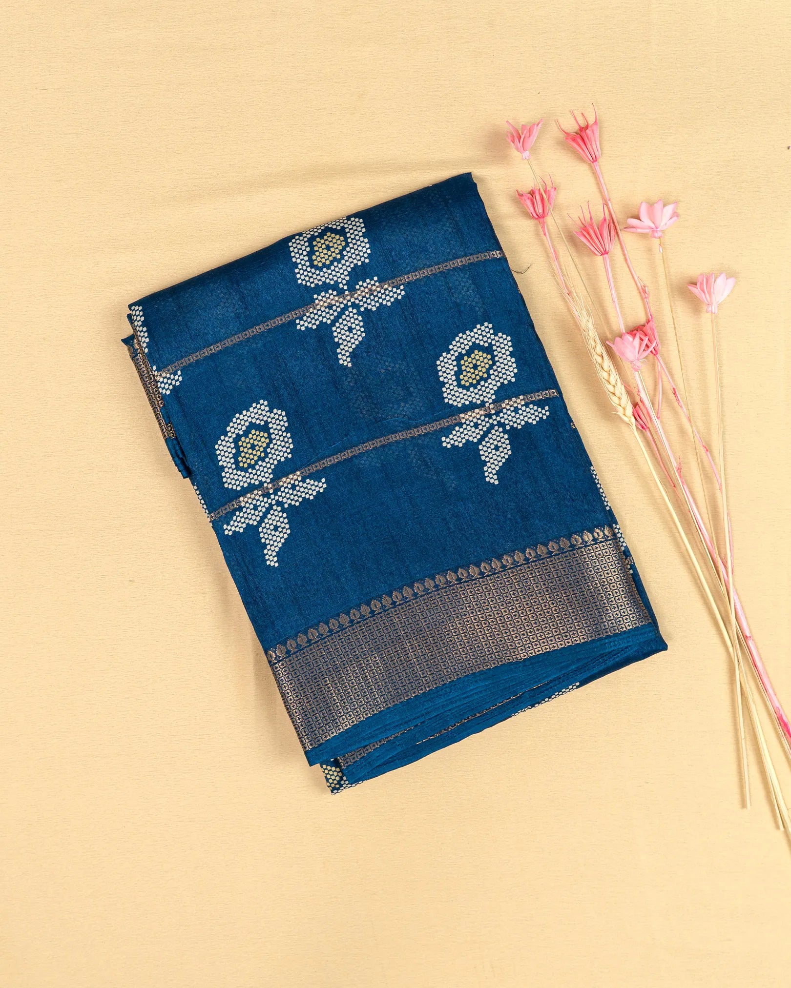 SC4036 - Dola Saree