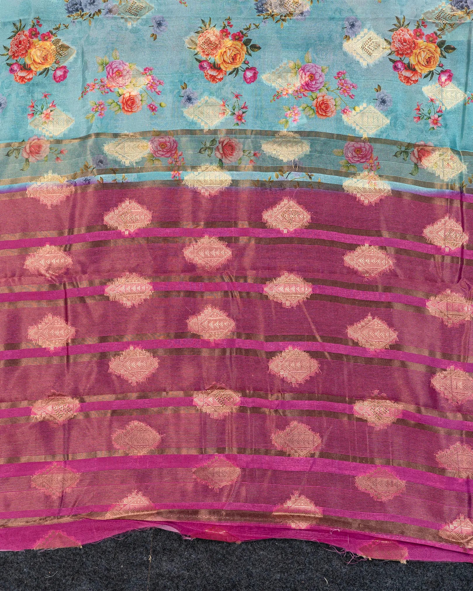 SC2951 - Dola Diital Print With Stone