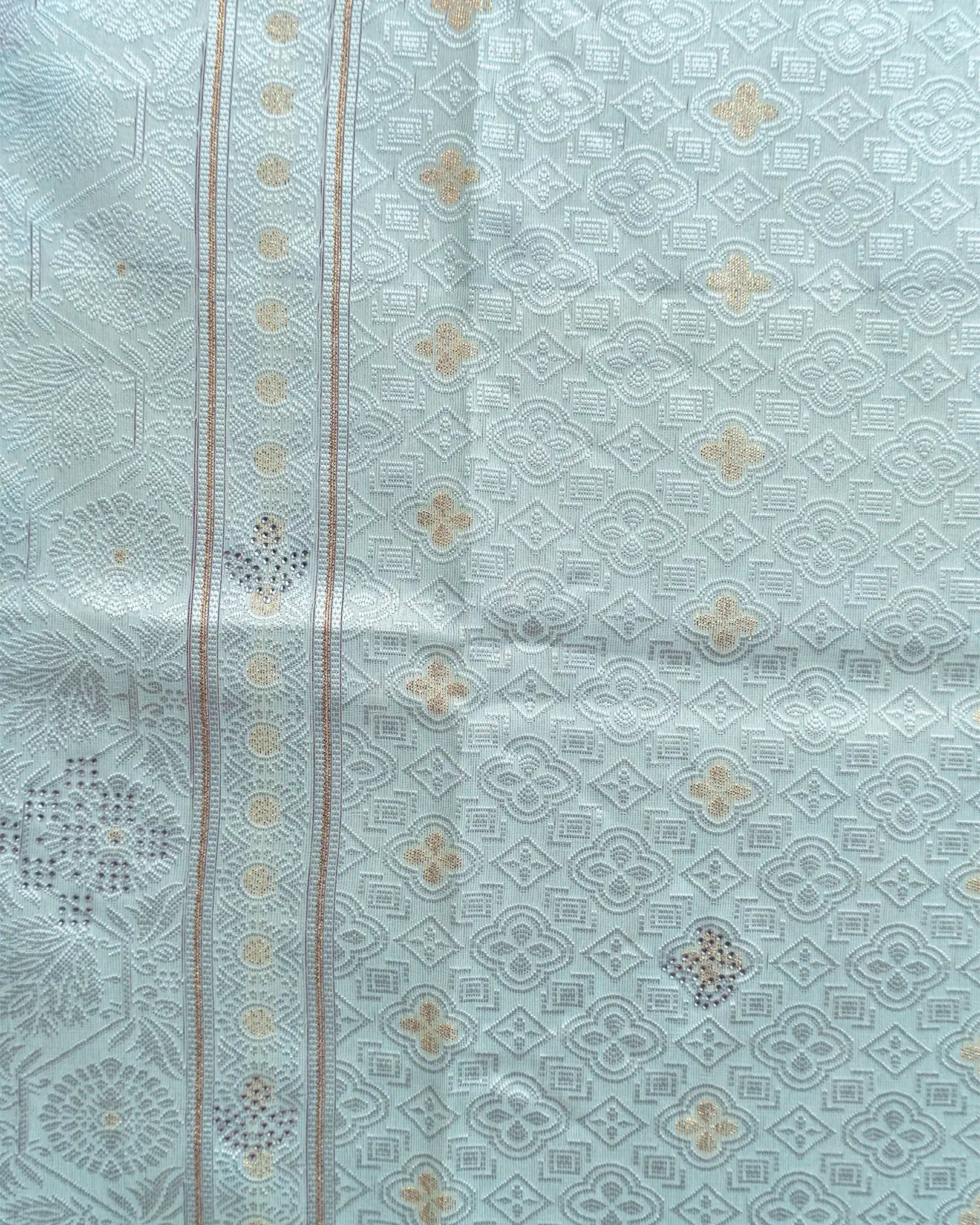 SC3496 - Cotton Brasso With Silver Stone