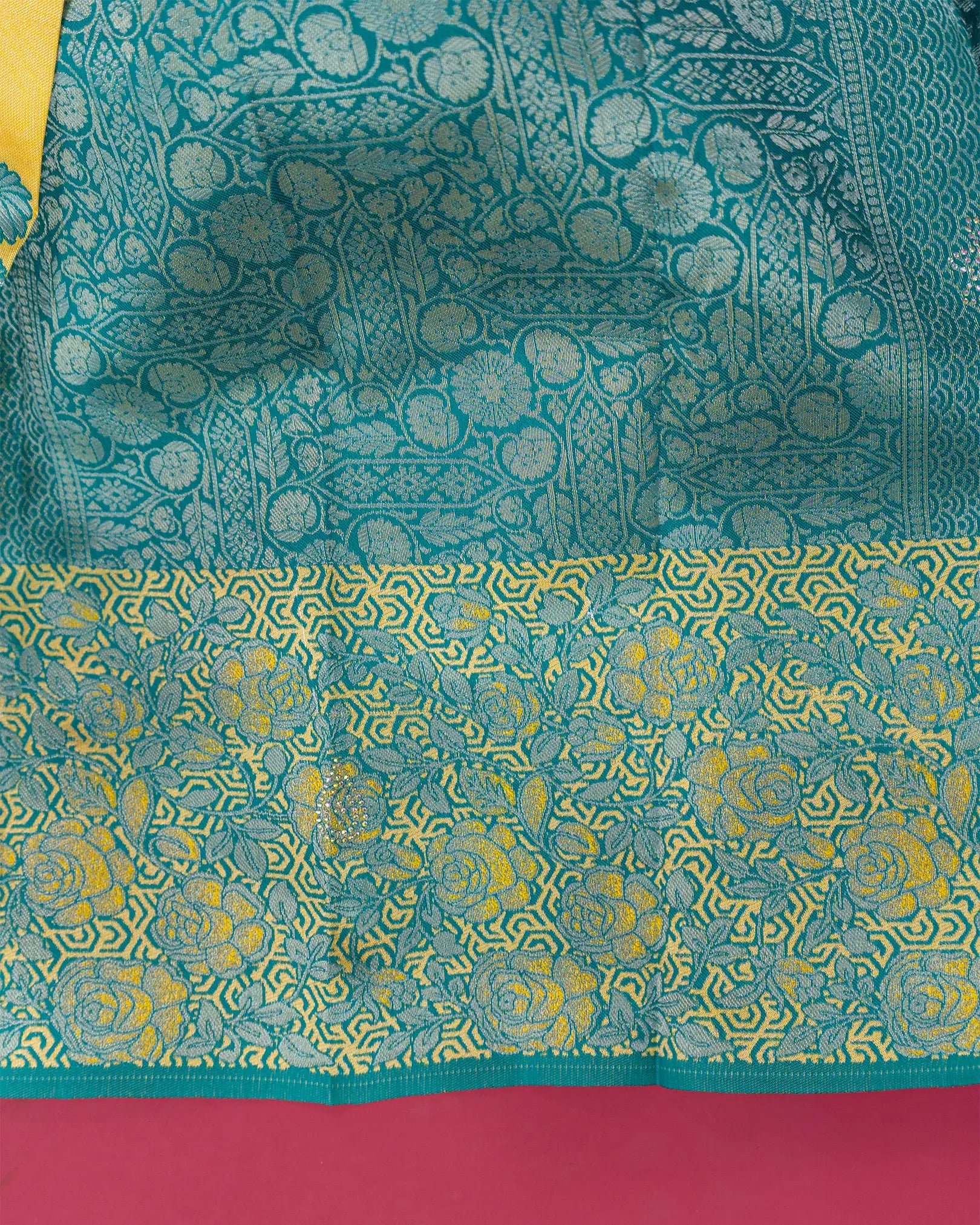 SC3282-Litchi Silk Saree