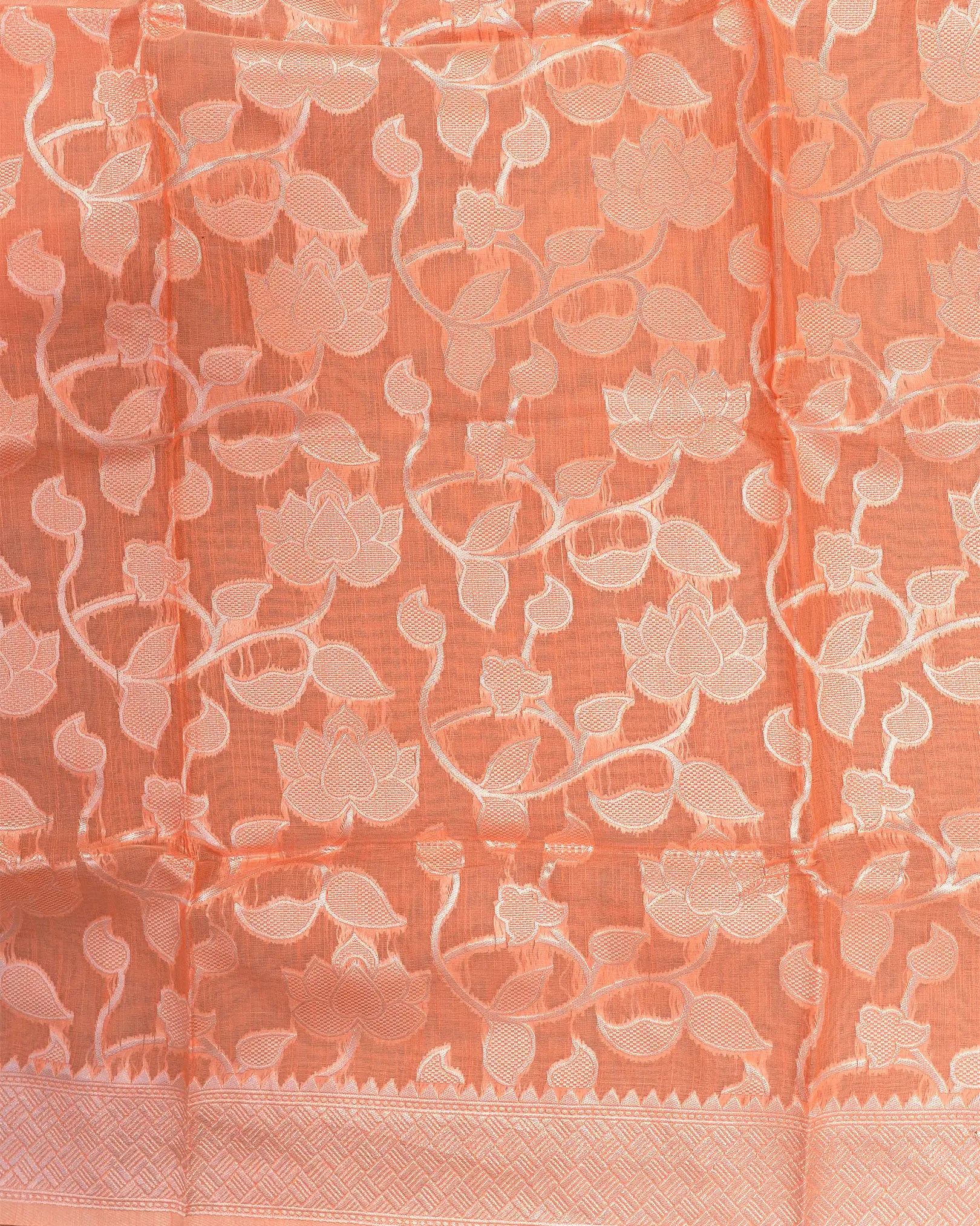 SC3040 - Linen With Copper Butta