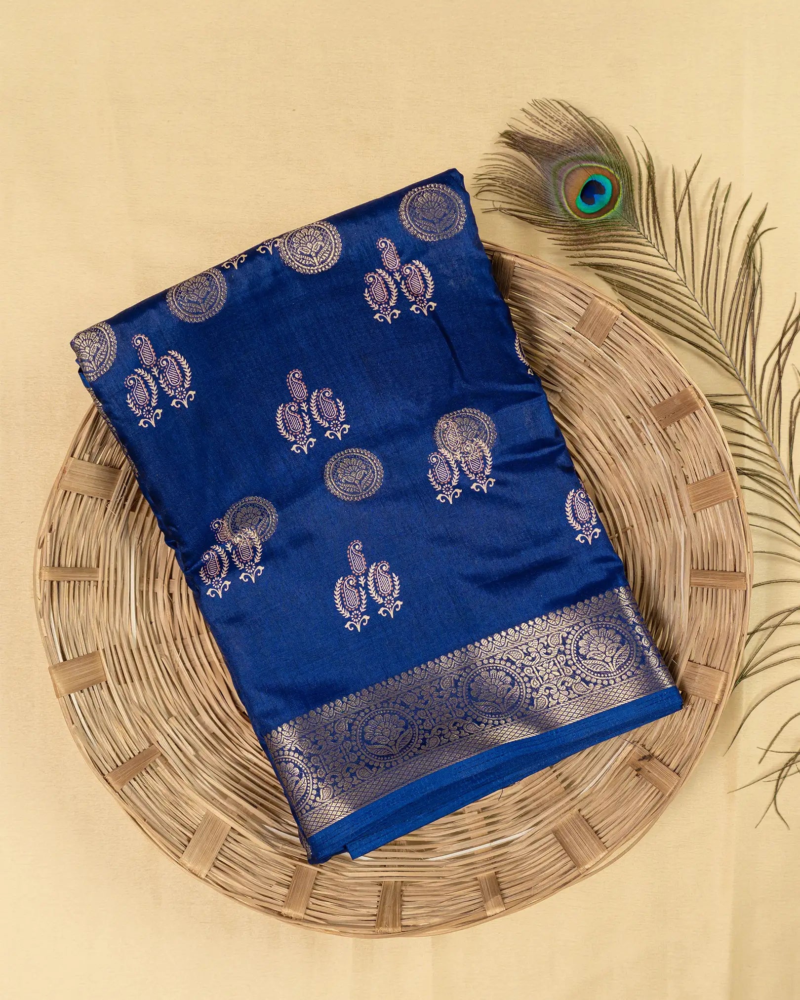 SC3657 - Dola Digital Print With Gold Border
