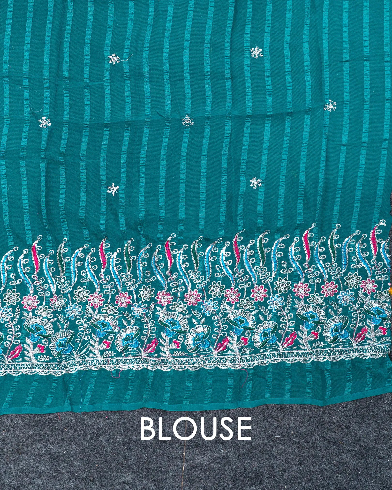 SC3359 - Chiffon Georgette With Sarowski And Seperate Blouse Work