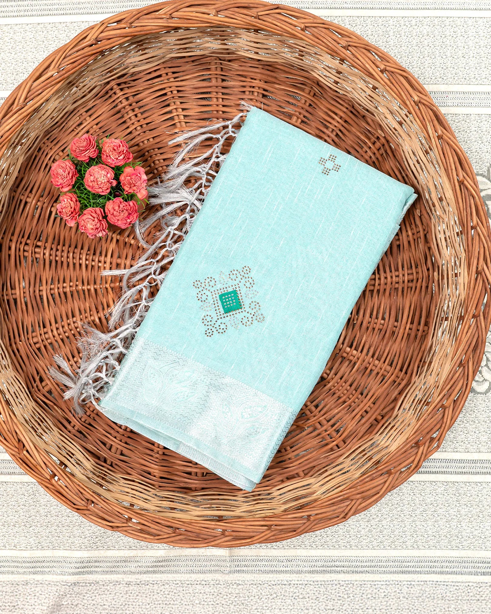 SC3412 - Linen Saree With Multi Stone