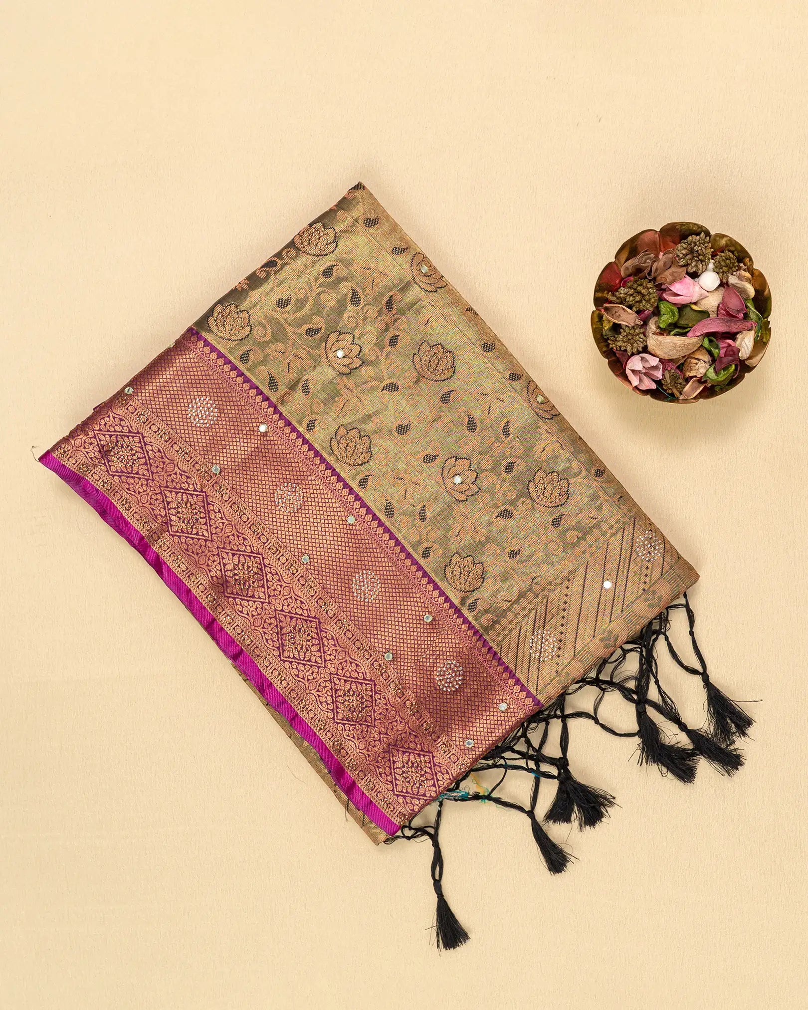 SC4361 - Tissue Saree Mirror With Stone