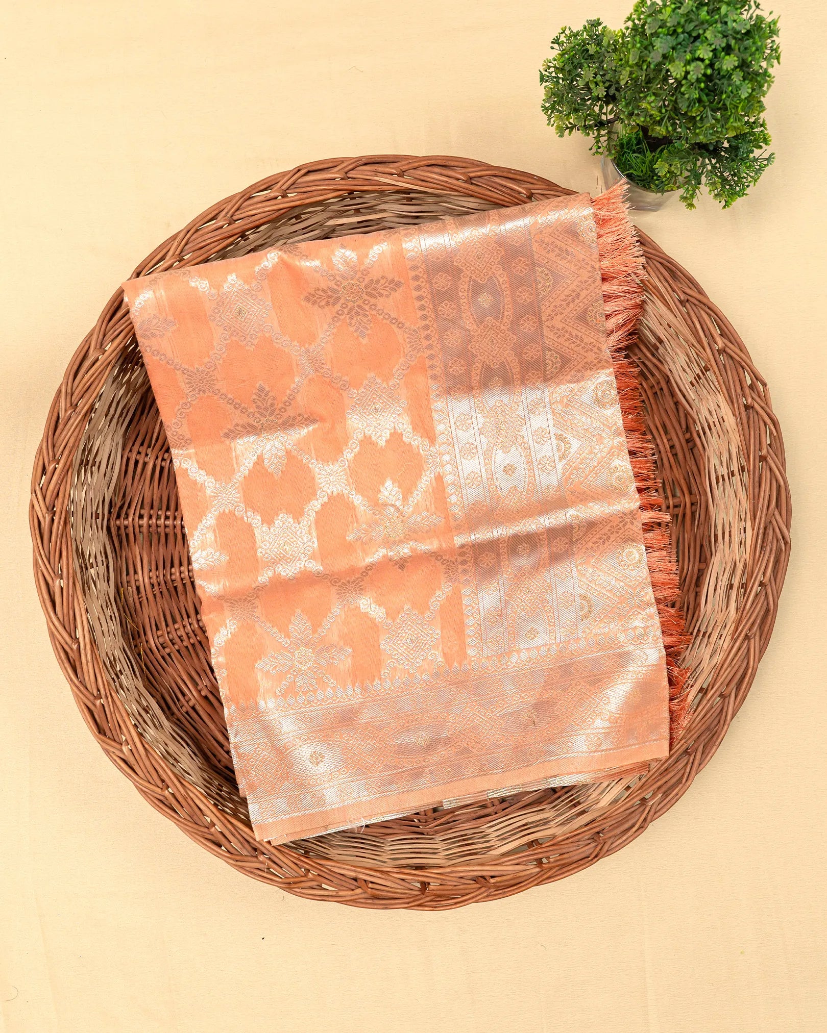 SC3042 - Cotton With Weaving And Neem Zari