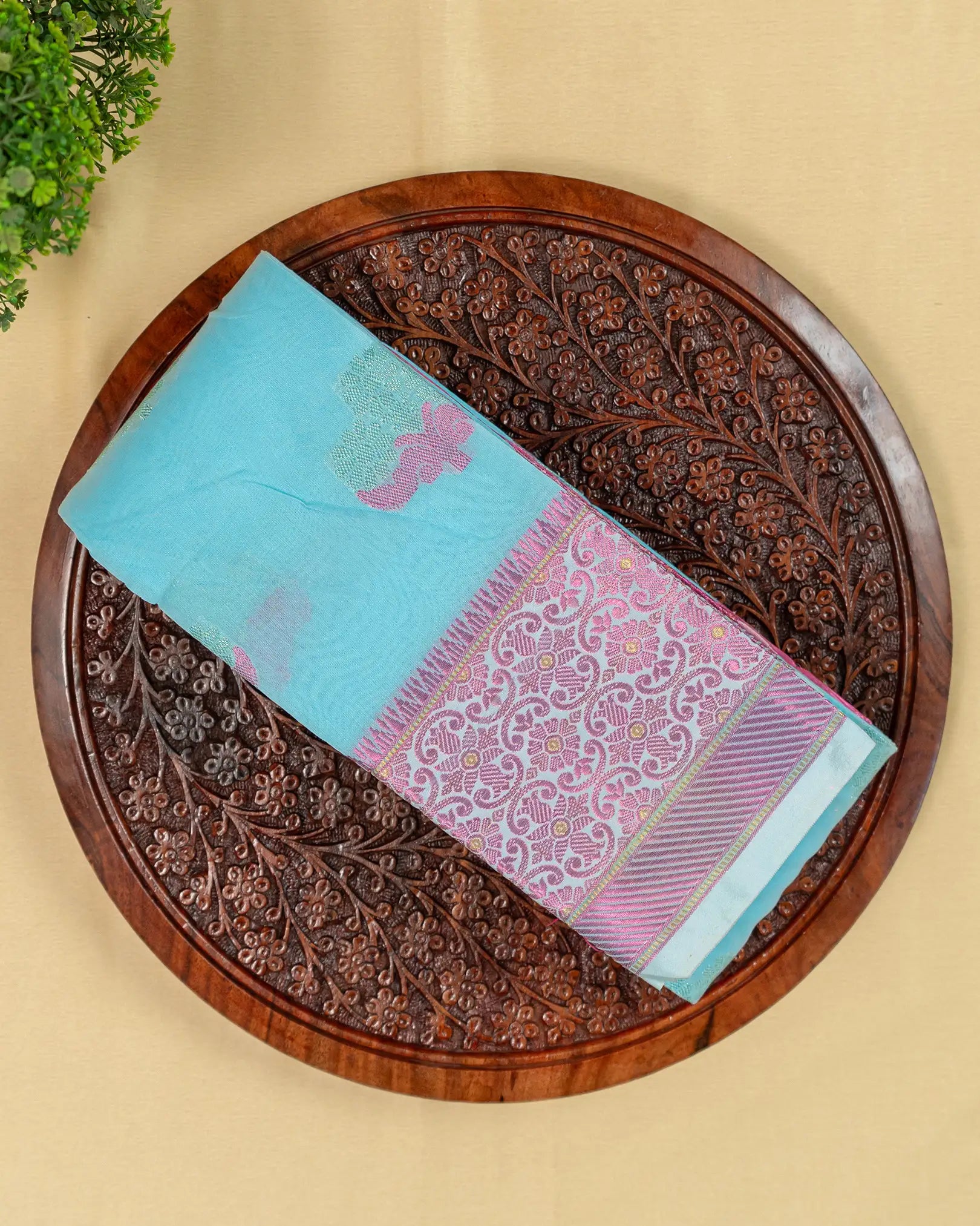 SC2980 - Silk Cotton With Pink And Self Zari