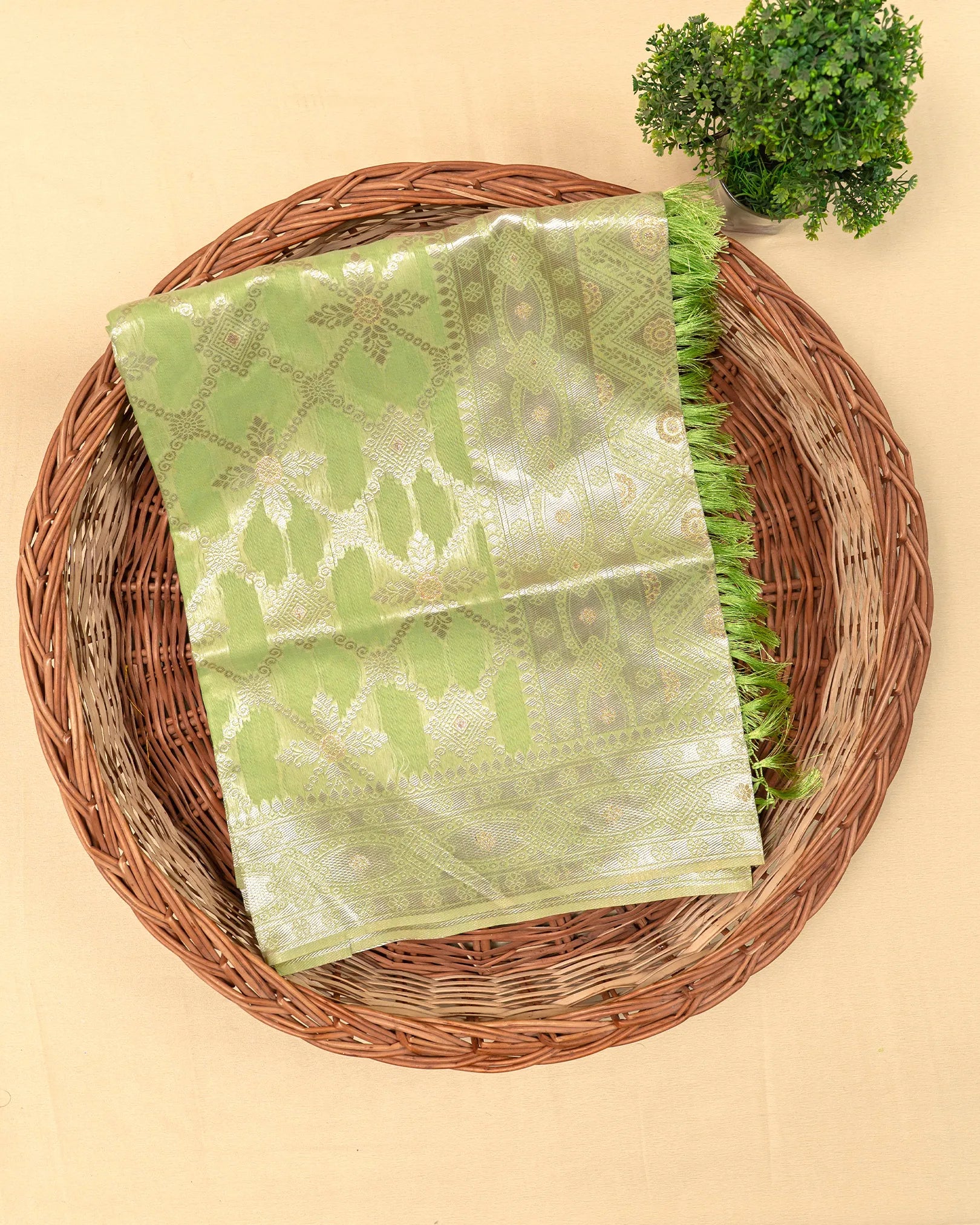 SC3042 - Cotton With Weaving And Neem Zari