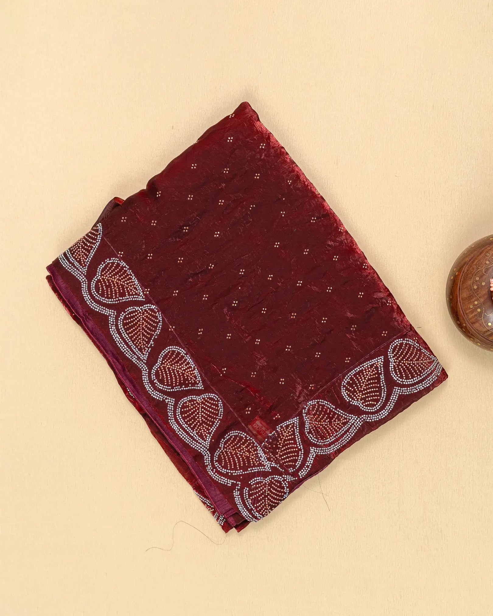 SC4131 - Fendy Material With Stone