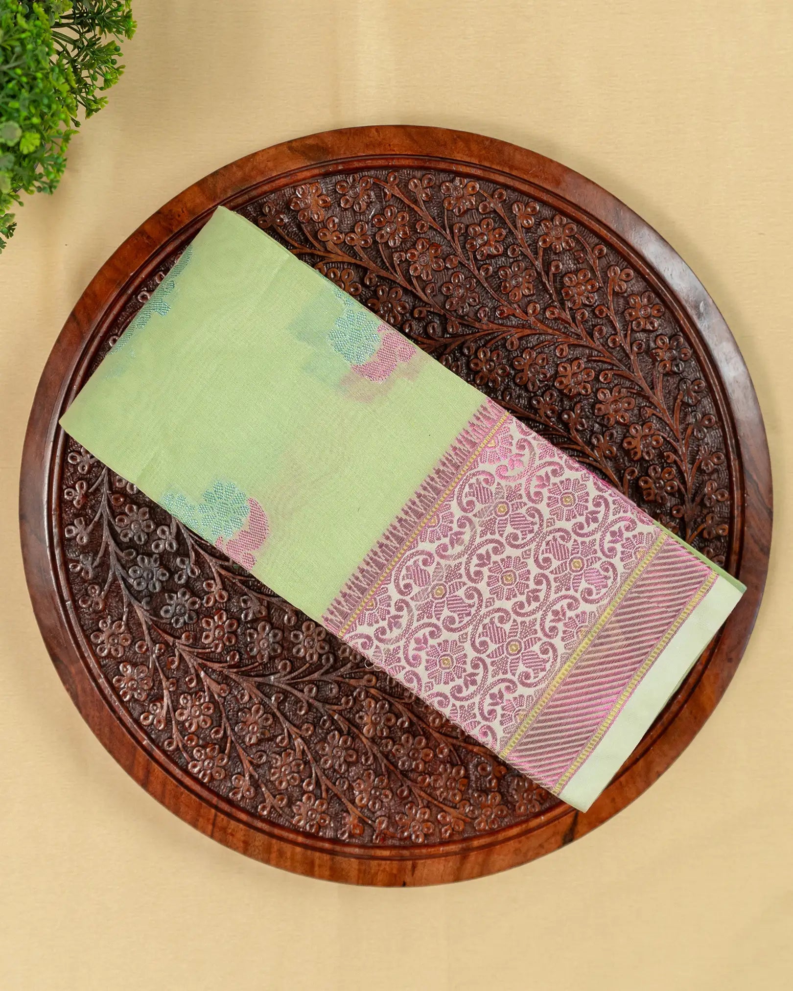 SC2980 - Silk Cotton With Pink And Self Zari