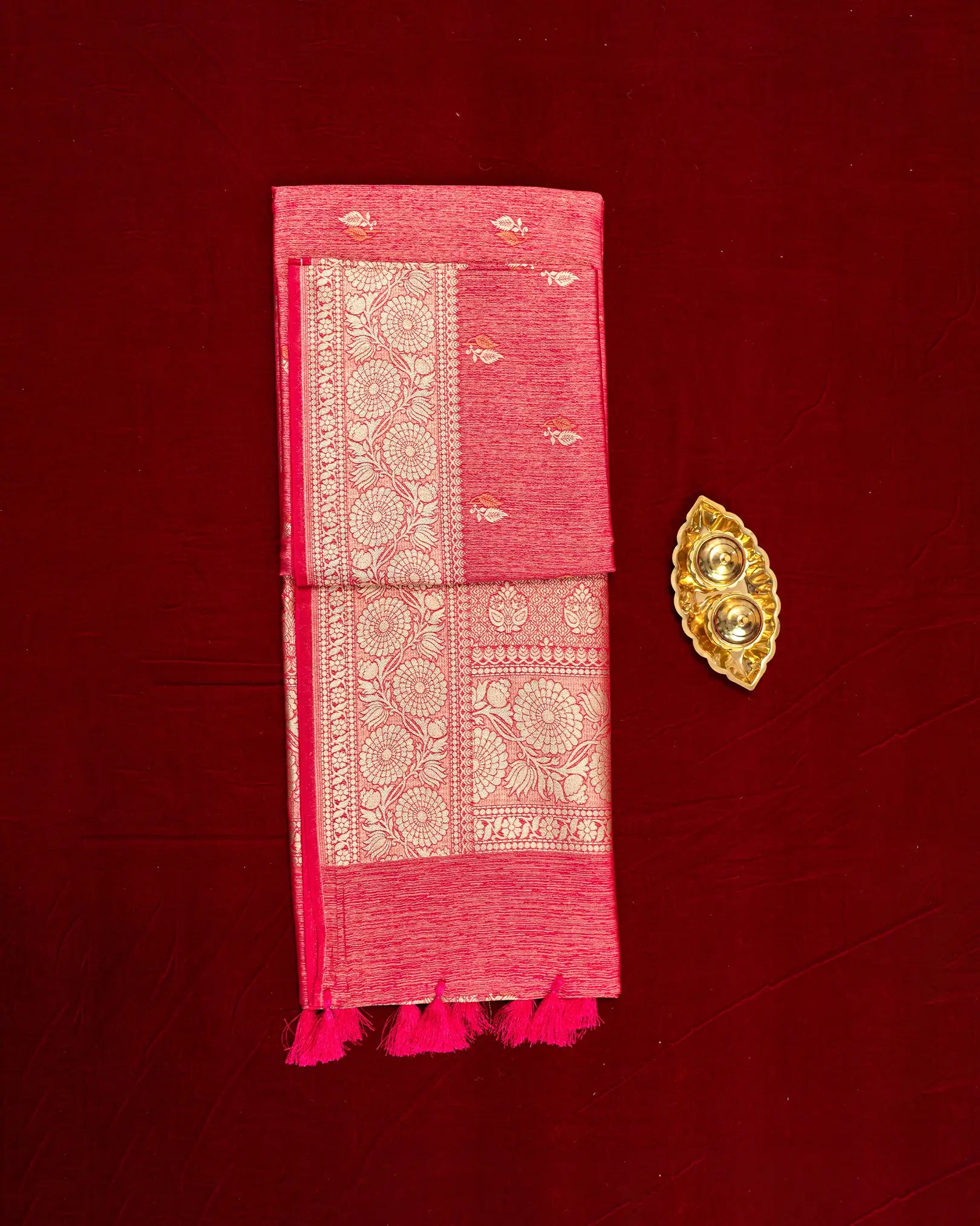 SC3288 - Tussar Saree With Gold And Copper Butta