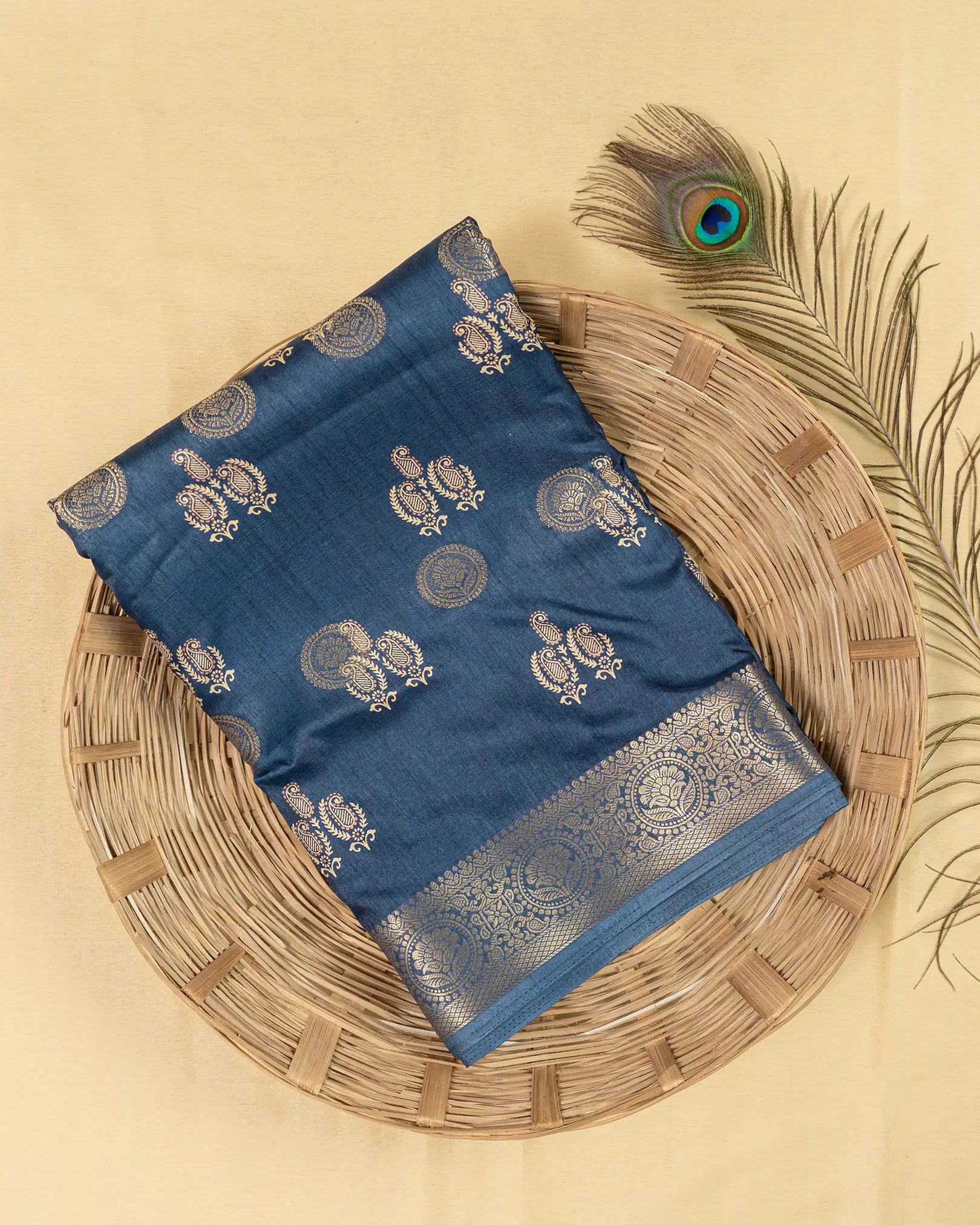 SC3657 - Dola Digital Print With Gold Border