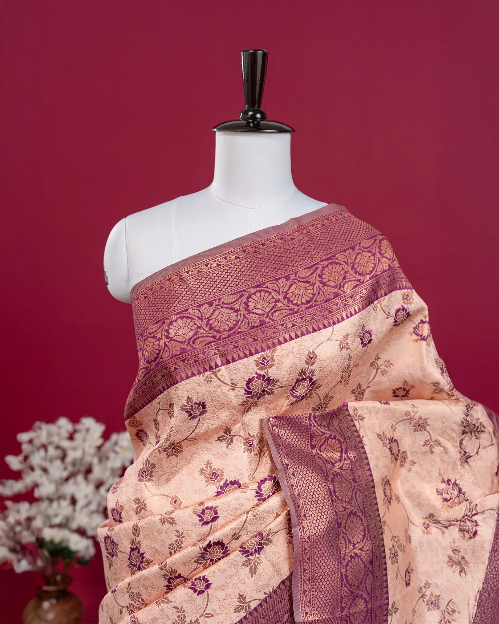 SC2819 - Top dyed saree with meena butta