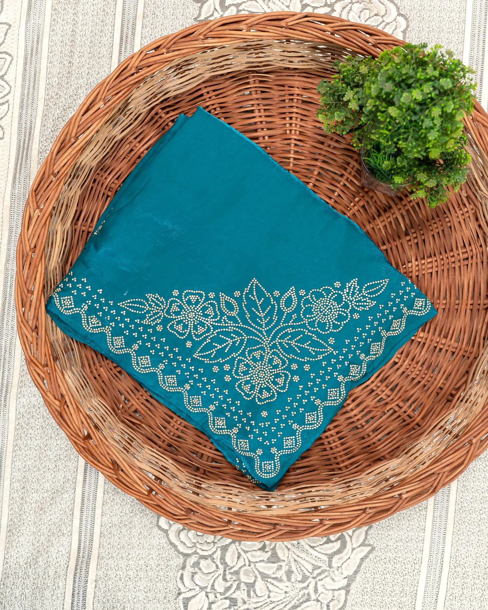 SC3869 - Fendy Satin With Premium Stone Work