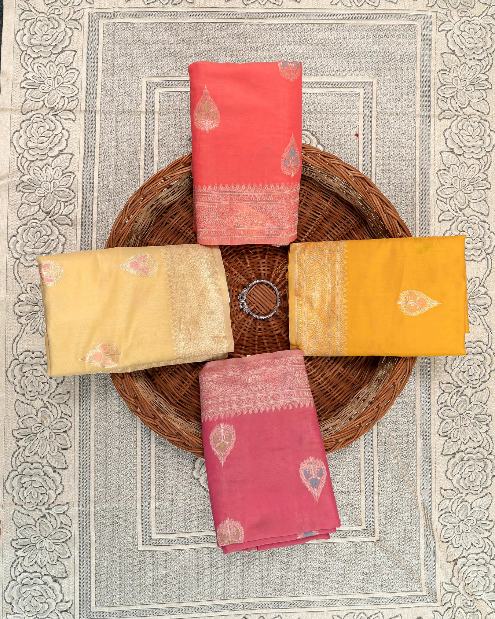 SC3897 - Linen Meena Butta Saree