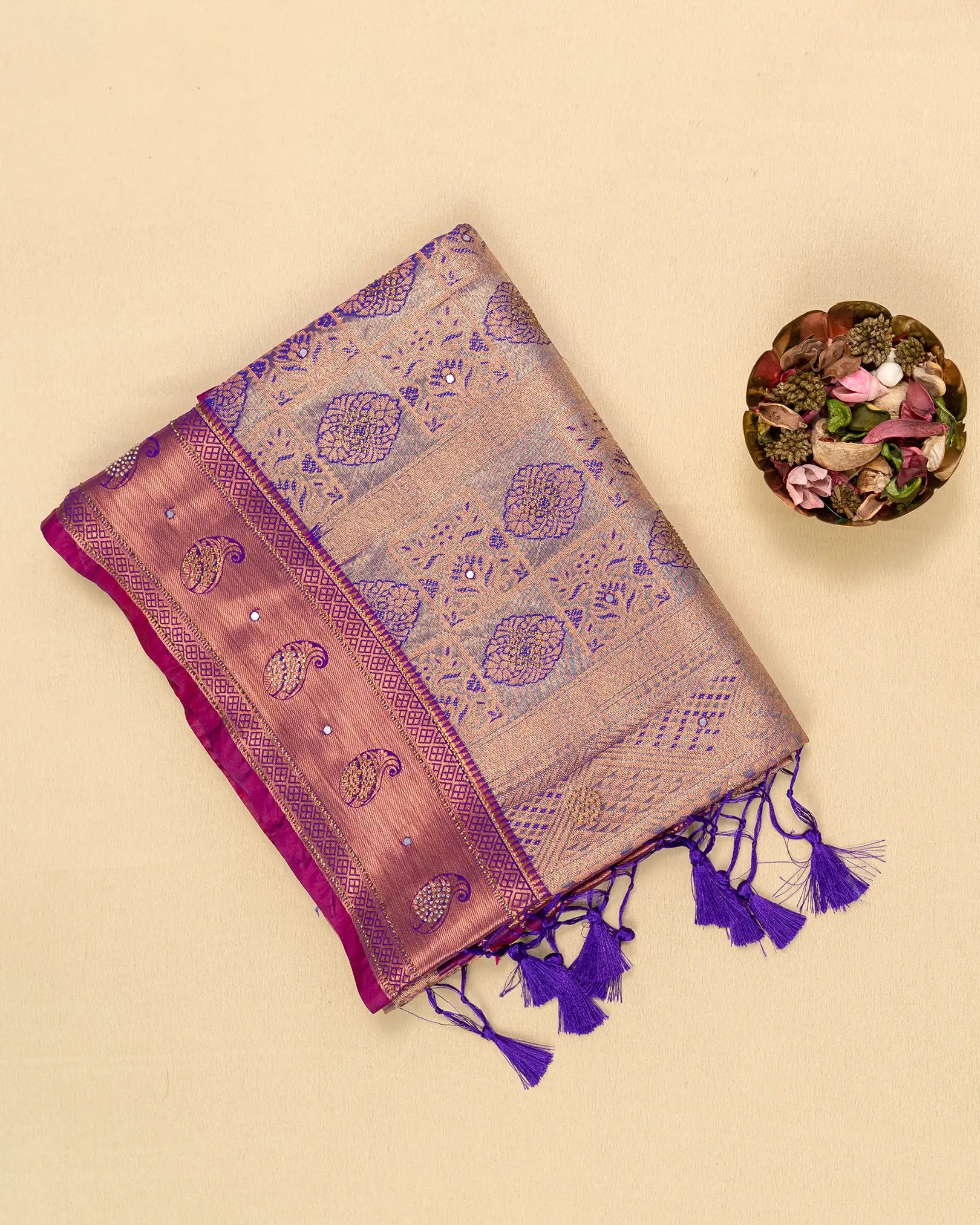 SC4361 - Tissue Saree Mirror With Stone