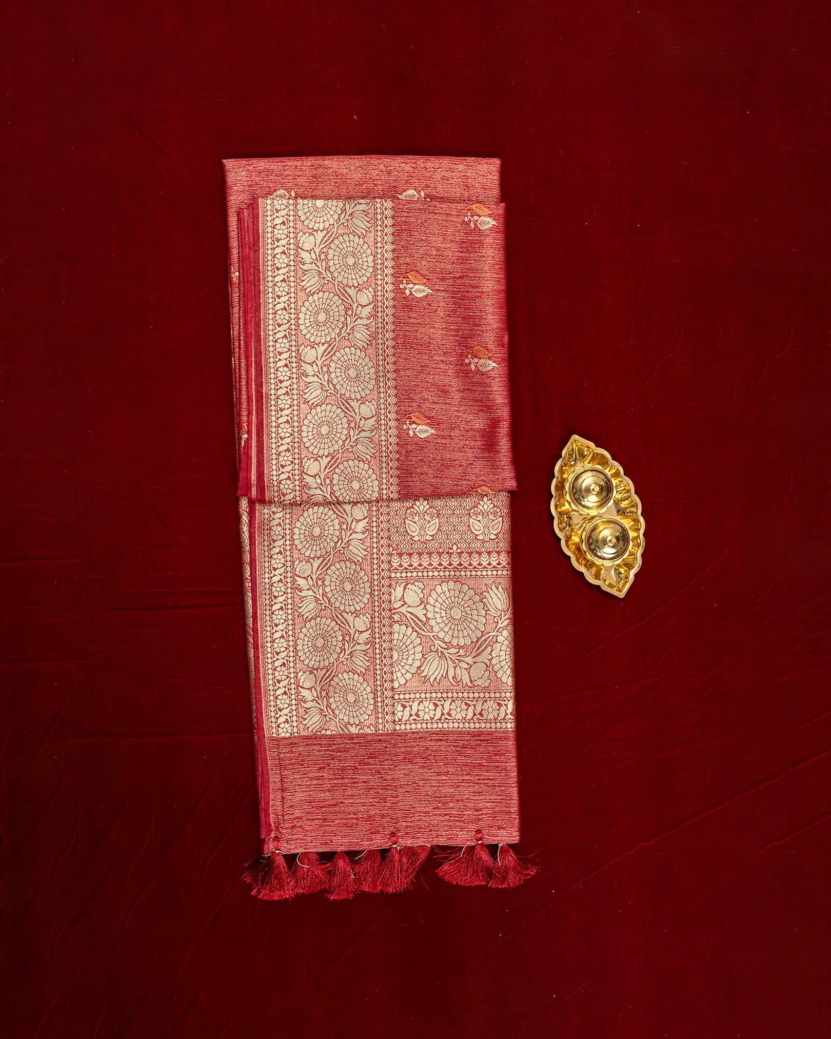 SC3288 - Tussar Saree With Gold And Copper Butta