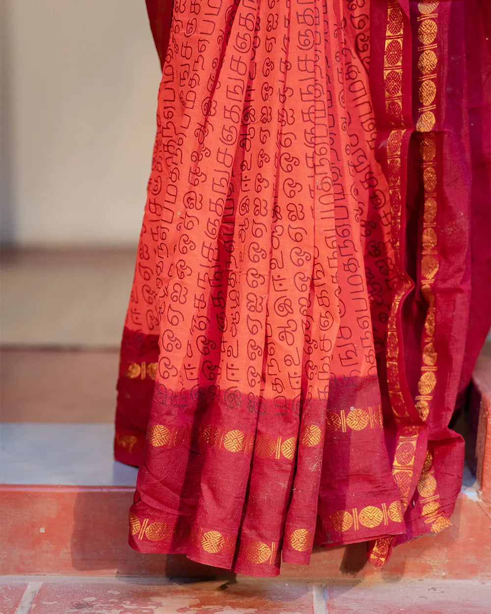 SC7517 - SUNGUDI COTTON SAREE WITH TAMIL SCRIPT PRINT