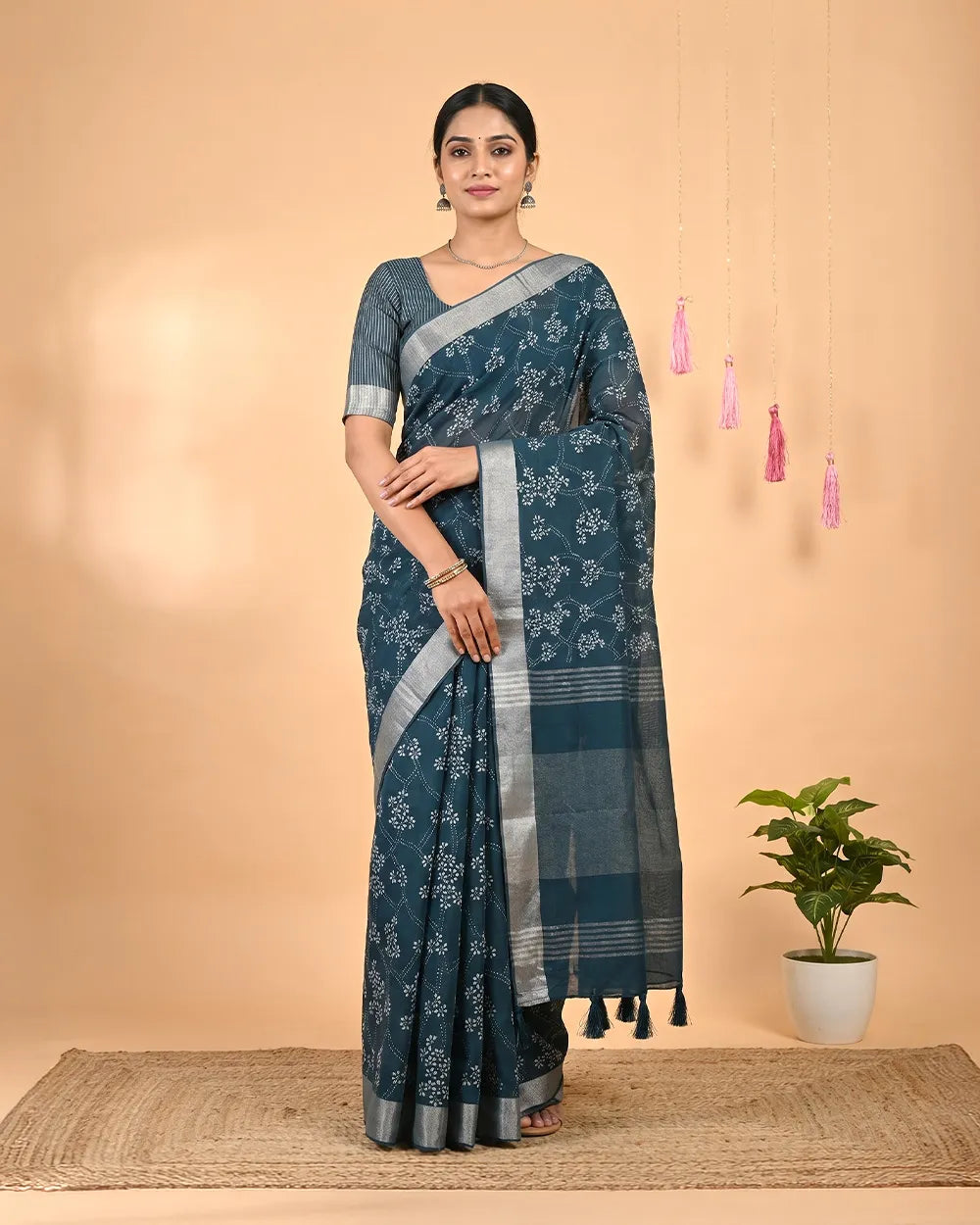 SC8804 - JUTE COTTON FLORAL PRINTED SAREE