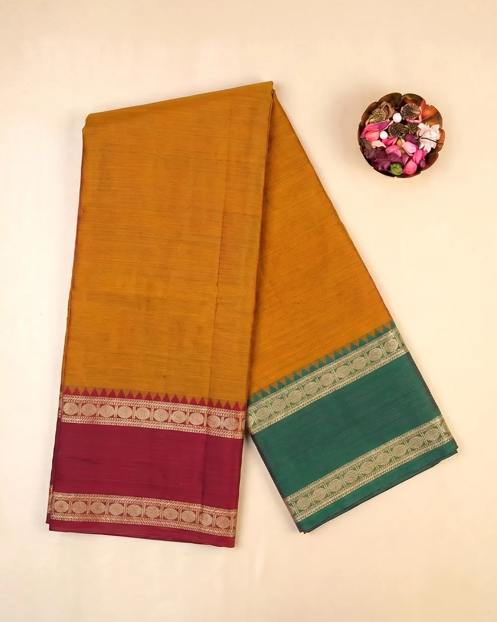 SC7537 - GANGA JAMUNA BORDER SAREE