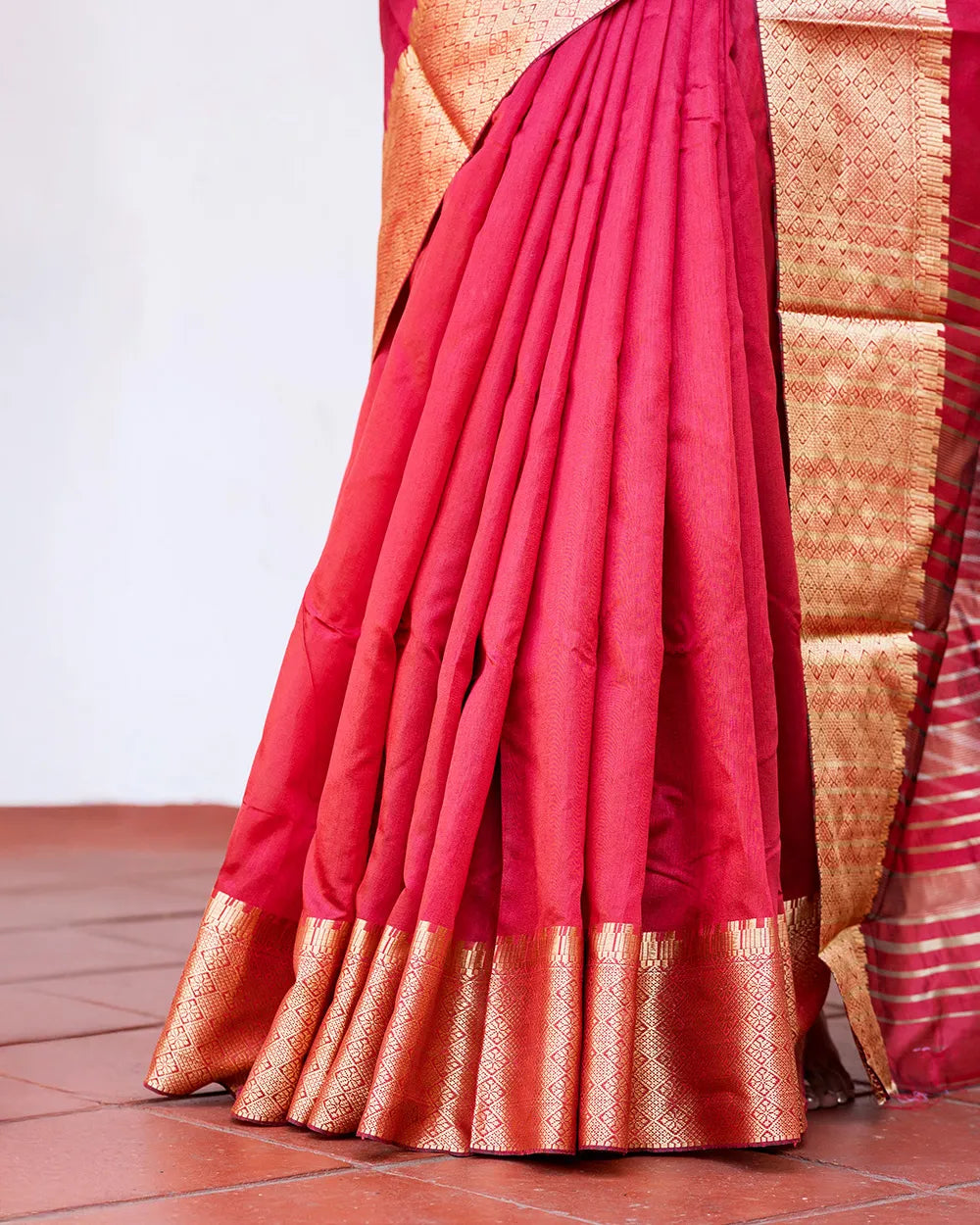 SC6272 - TUSSAR SILK SAREE
