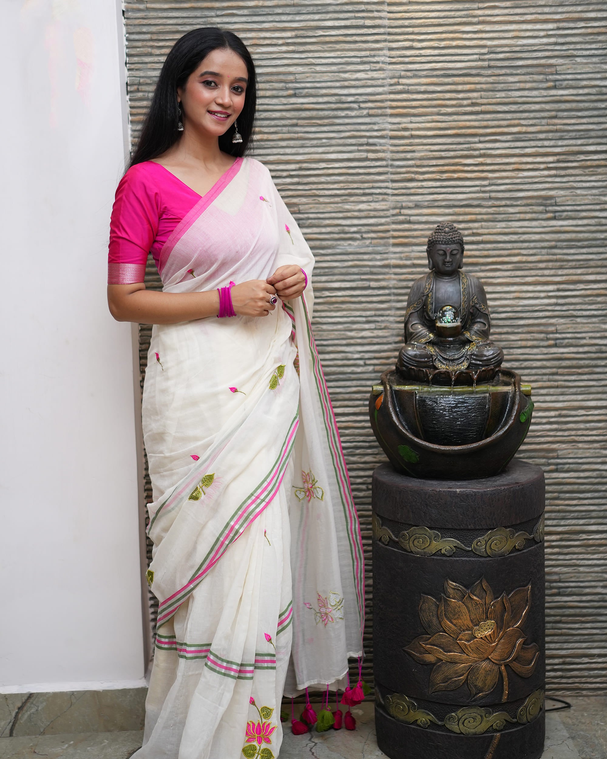 Mul Mul Lotus Embroidery Saree