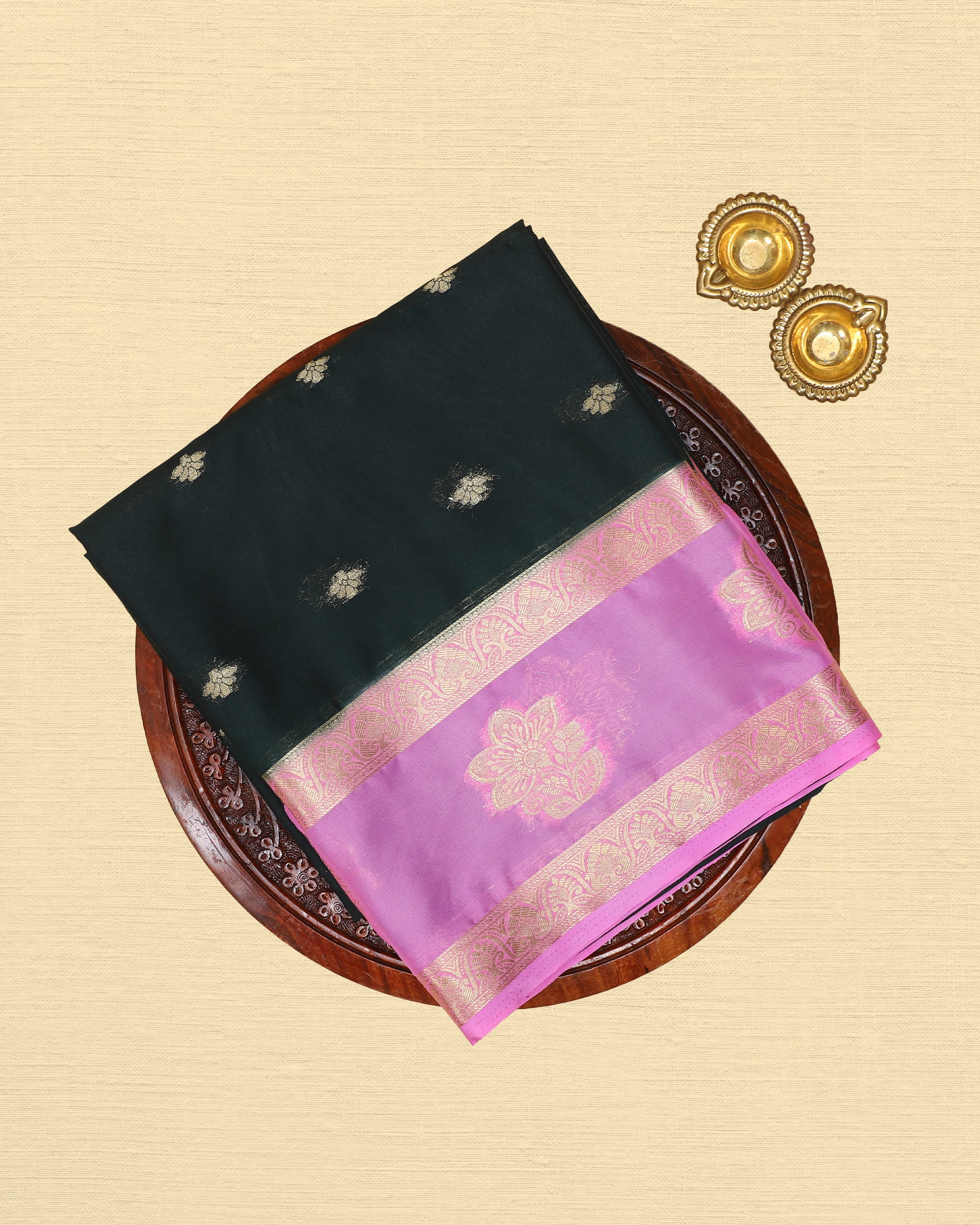 Mysore Silk Saree With Contrast Pallu And Contrast Blouse
