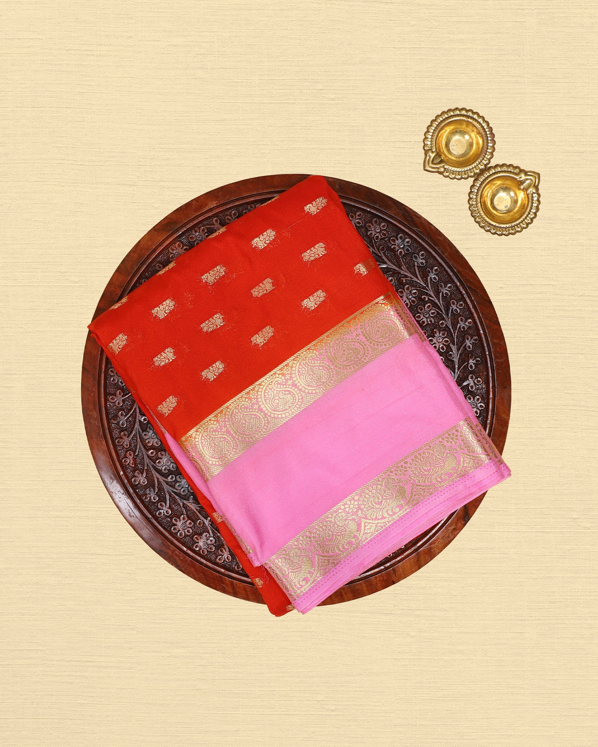 Mysore Silk Saree With Contrast Pallu And Contrast Blouse
