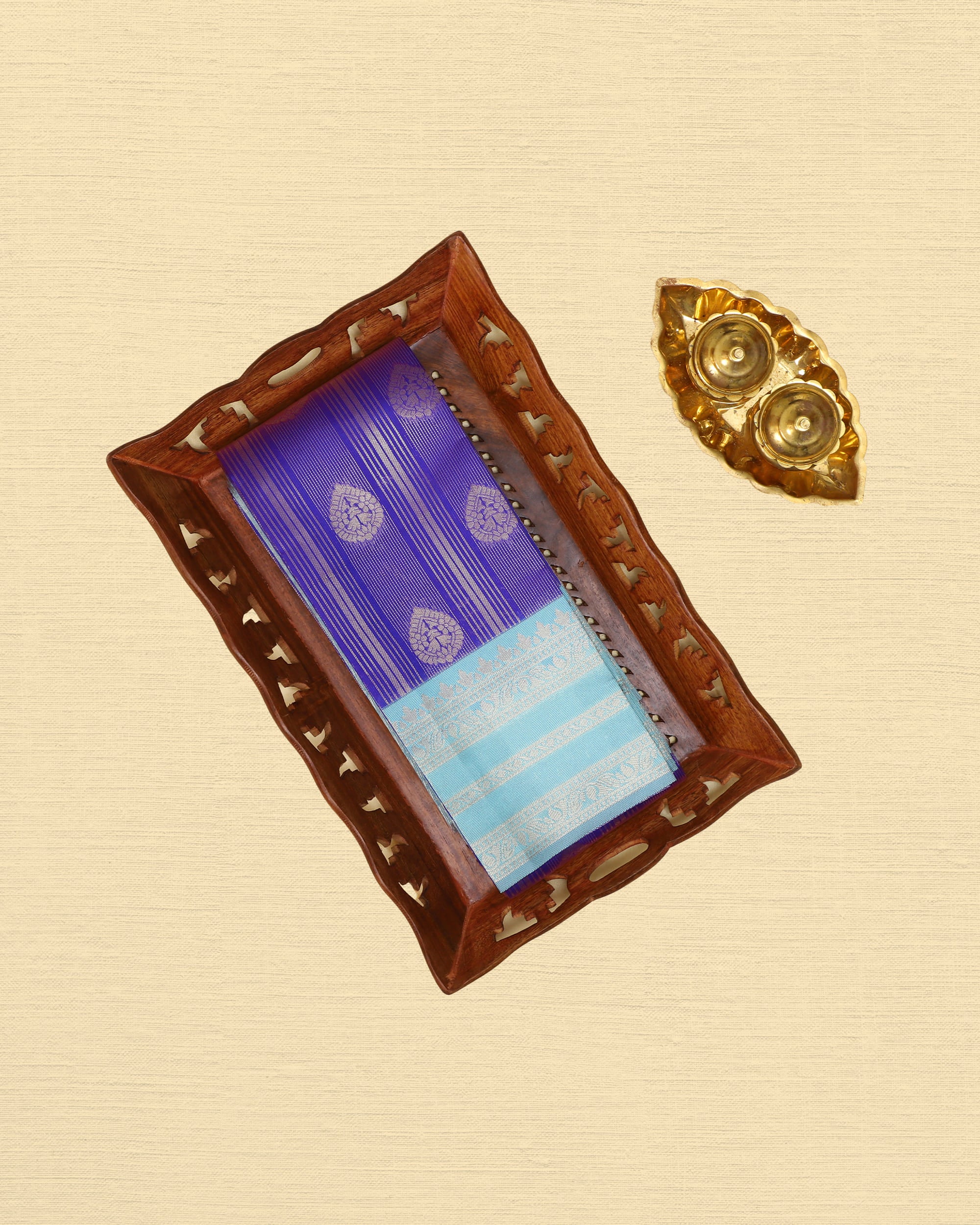 Litchi Silk Double Side Border Saree