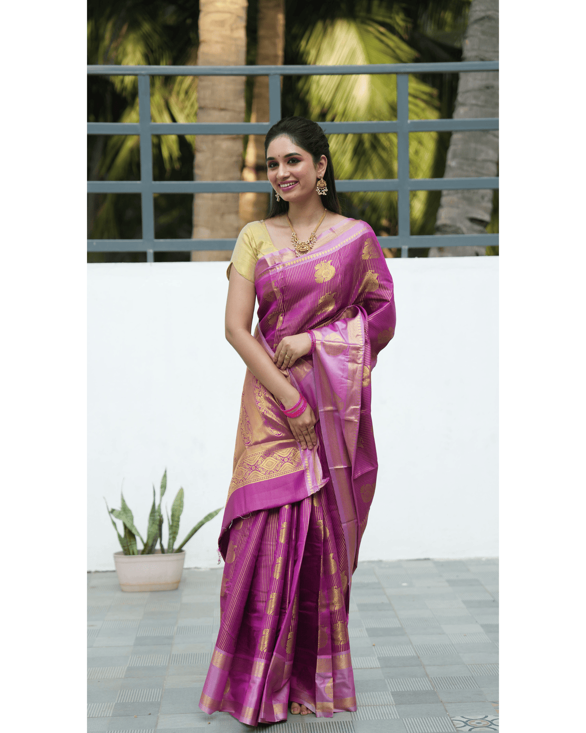 Litchi Silks Saree With Traditional Double Border